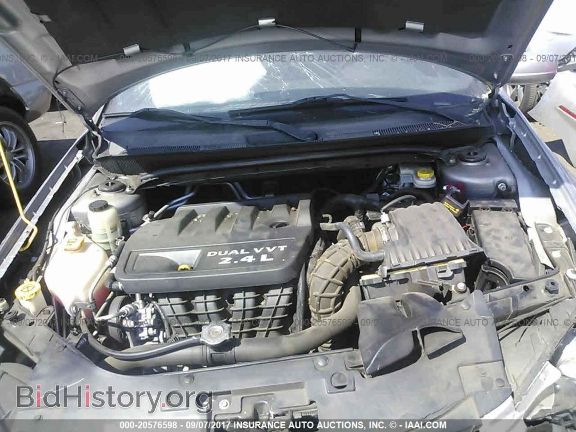 2013 Chrysler 200 - VIN: 1C3CCBBB7DN521910 - Photo 10