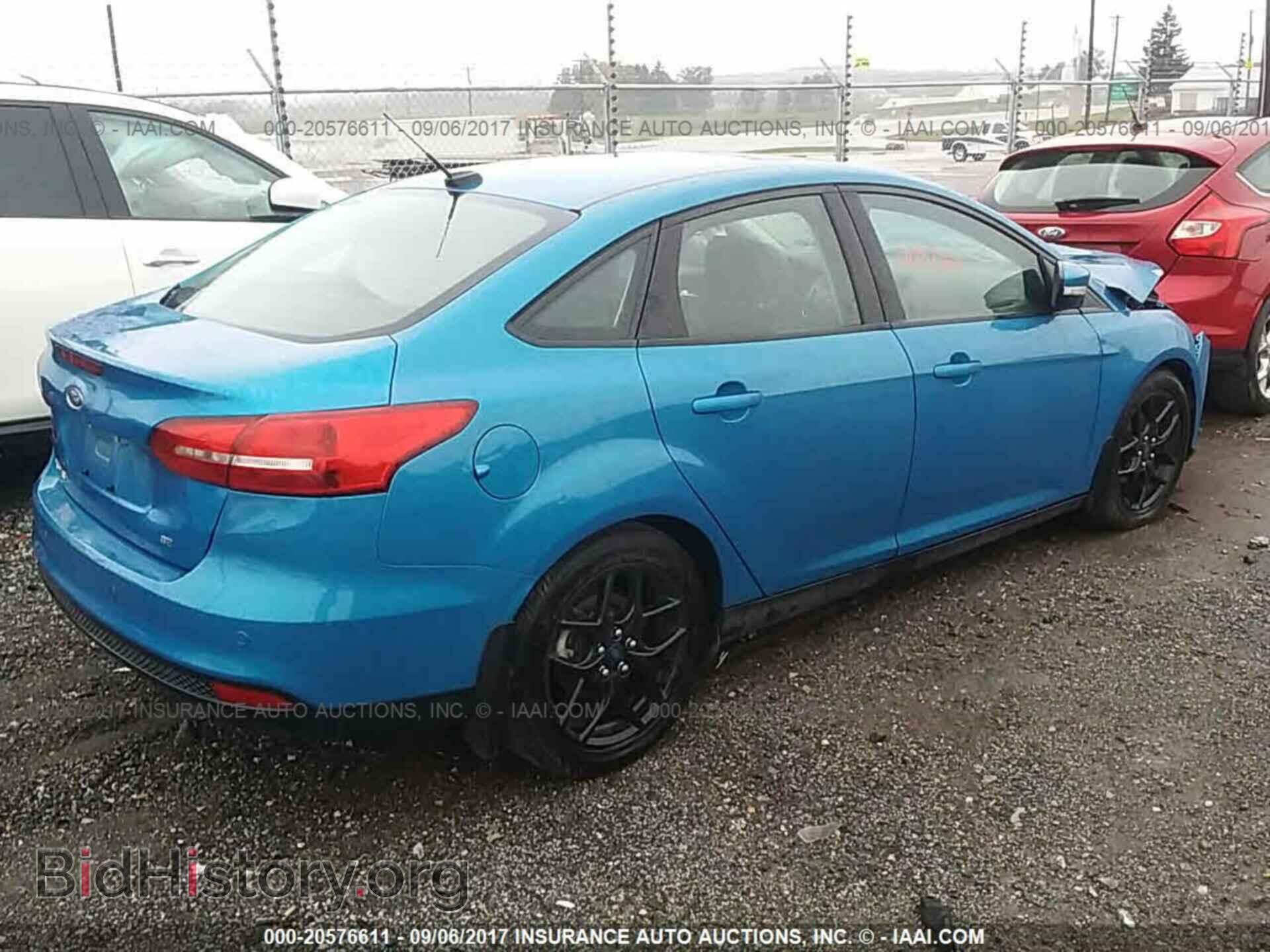 2016 Ford Focus - VIN: 1FADP3F23GL248846 - Фото 4