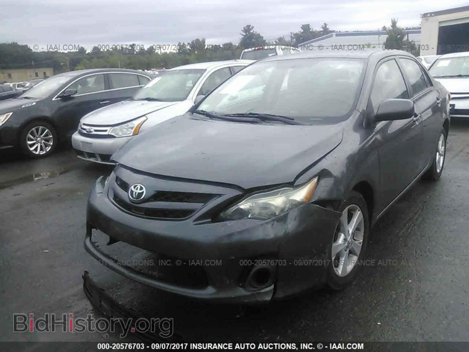 2011 Toyota Corolla - VIN: 2T1BU4EE3BC615191 - Фото 2