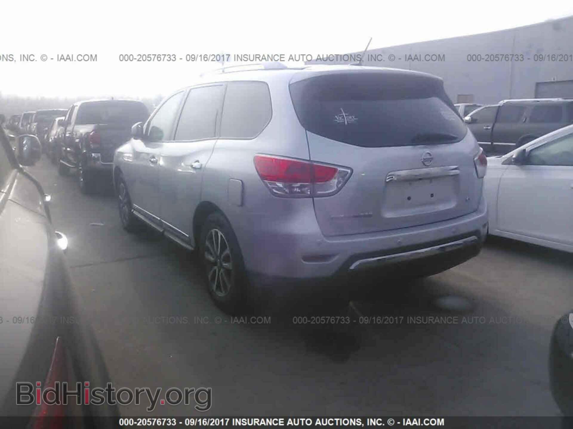 2013 Nissan Pathfinder - VIN: 5N1AR2MN2DC657152 - Photo 3