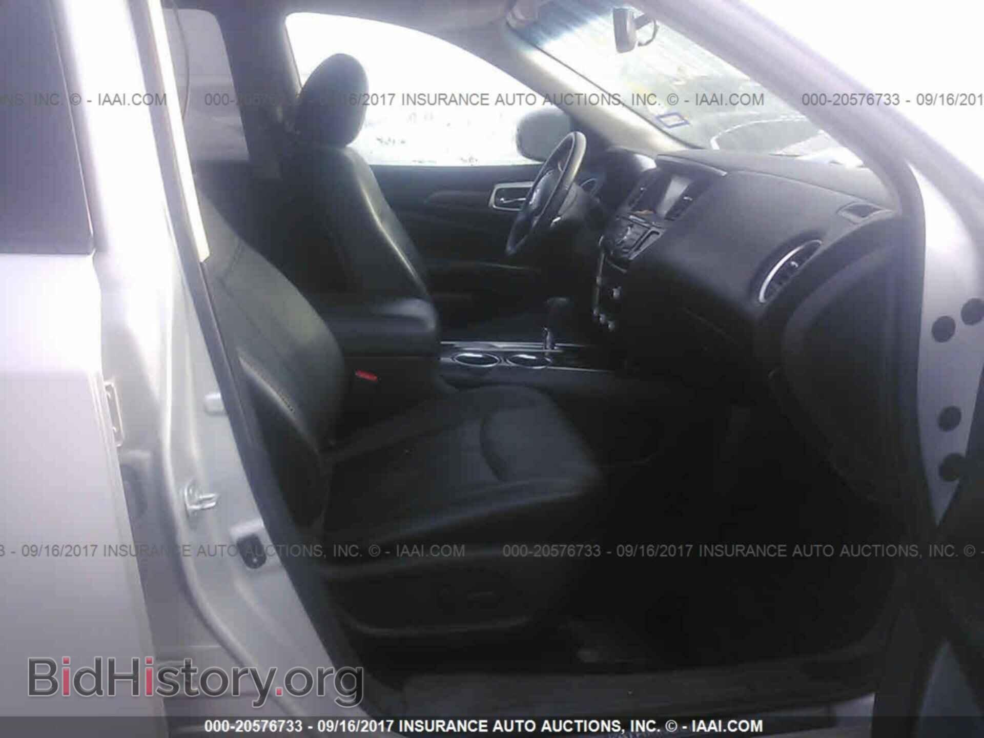 2013 Nissan Pathfinder - VIN: 5N1AR2MN2DC657152 - Photo 5