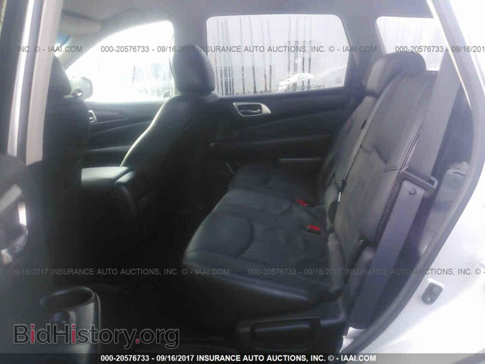 2013 Nissan Pathfinder - VIN: 5N1AR2MN2DC657152 - Photo 8