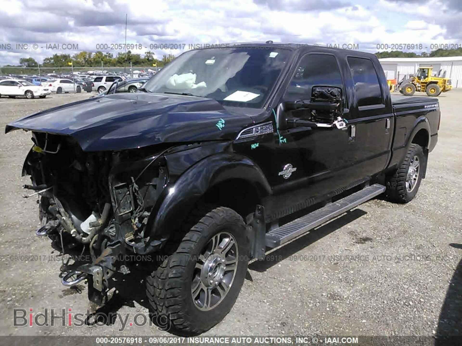 2013 Ford F250 - VIN: 1FT7W2BT6DEB11225 - Фото 2