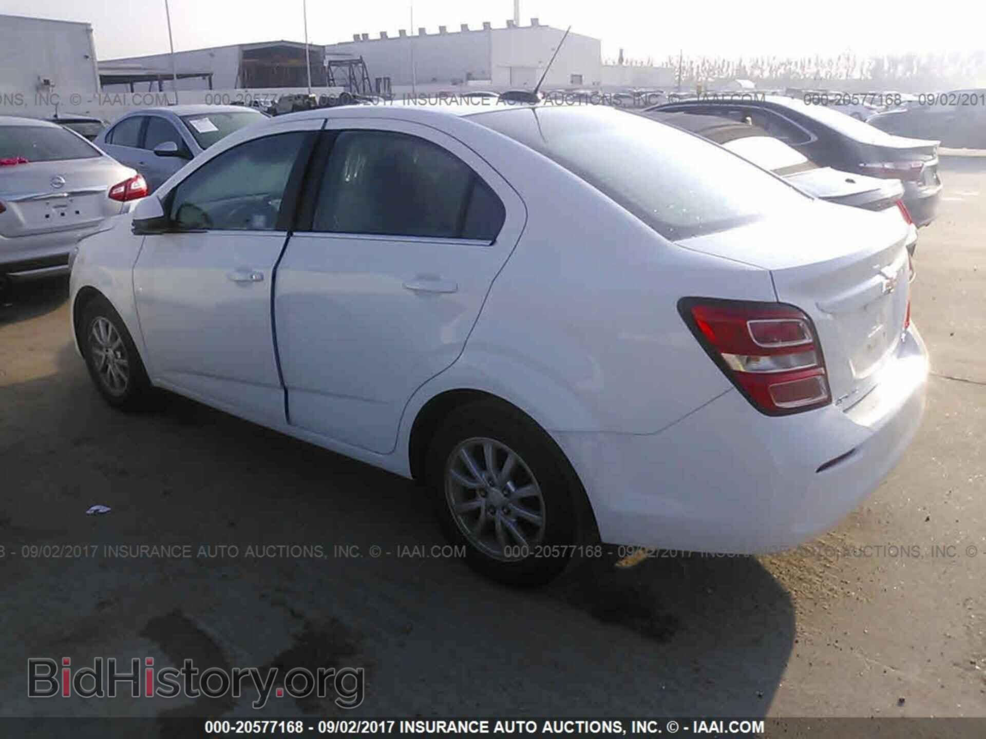 2017 Chevrolet Sonic - VIN: 1G1JD5SH4H4116016 - Фото 3