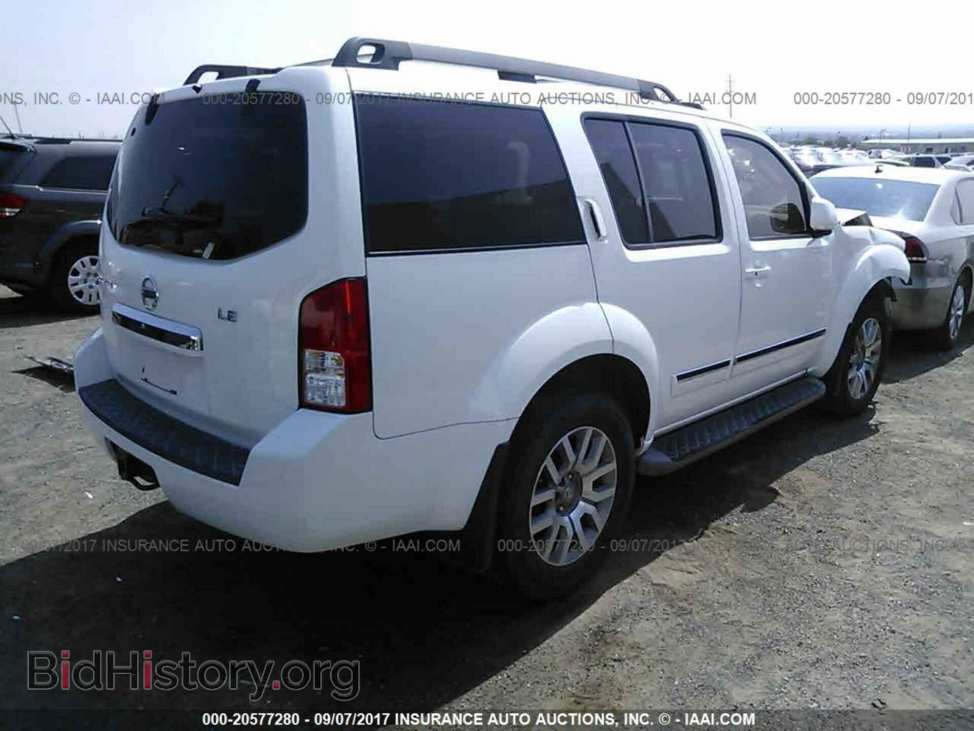 2012 Nissan Pathfinder - VIN: 5N1AR1NN7CC609699 - Фото 4