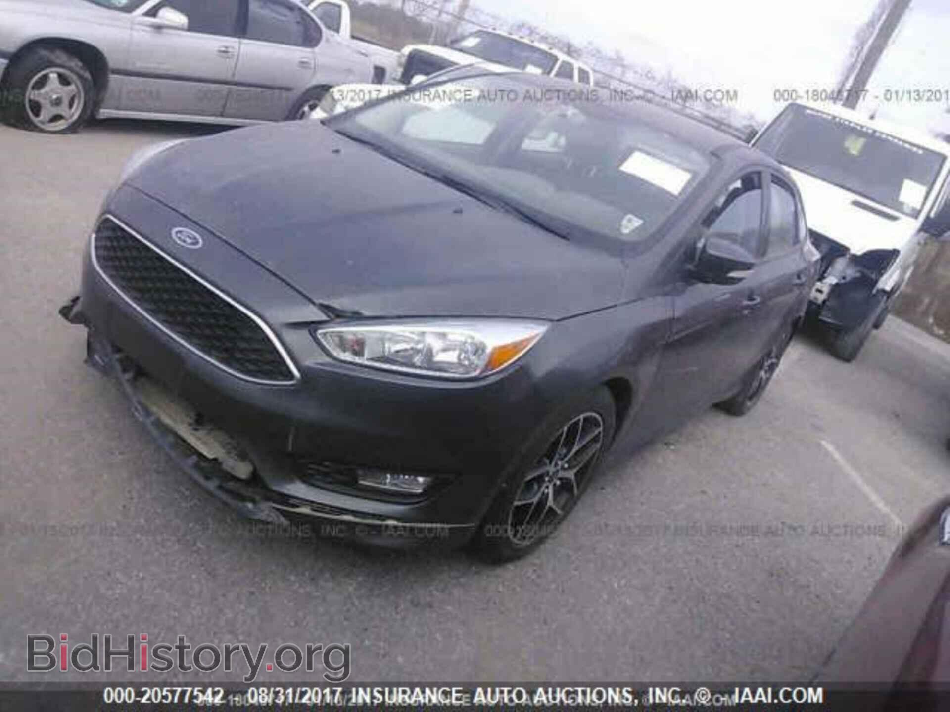 2015 Ford Focus - VIN: 1FADP3F2XFL291983 - Фото 2