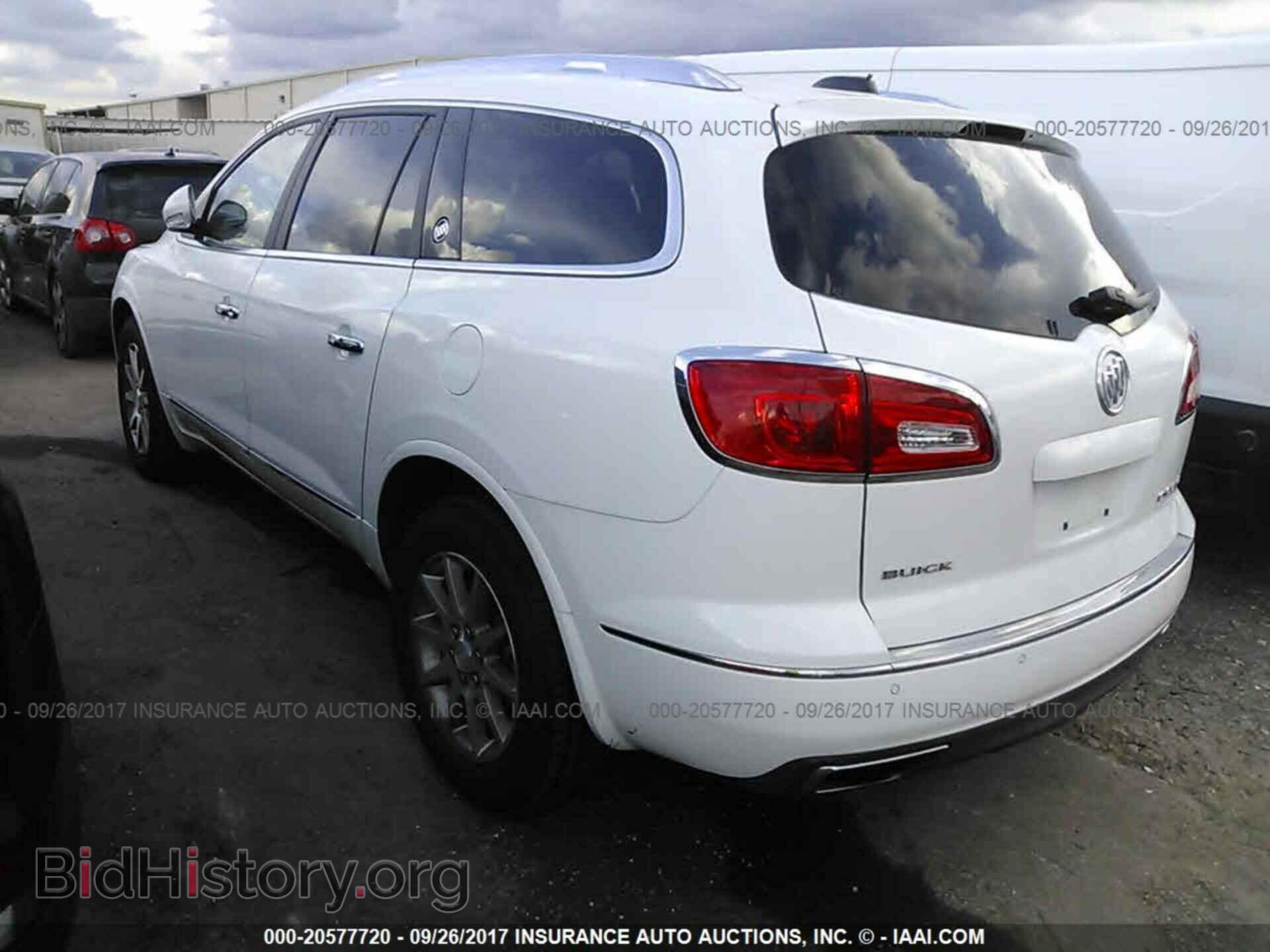 2017 Buick Enclave - VIN: 5GAKRBKD2HJ192569 - Photo 3