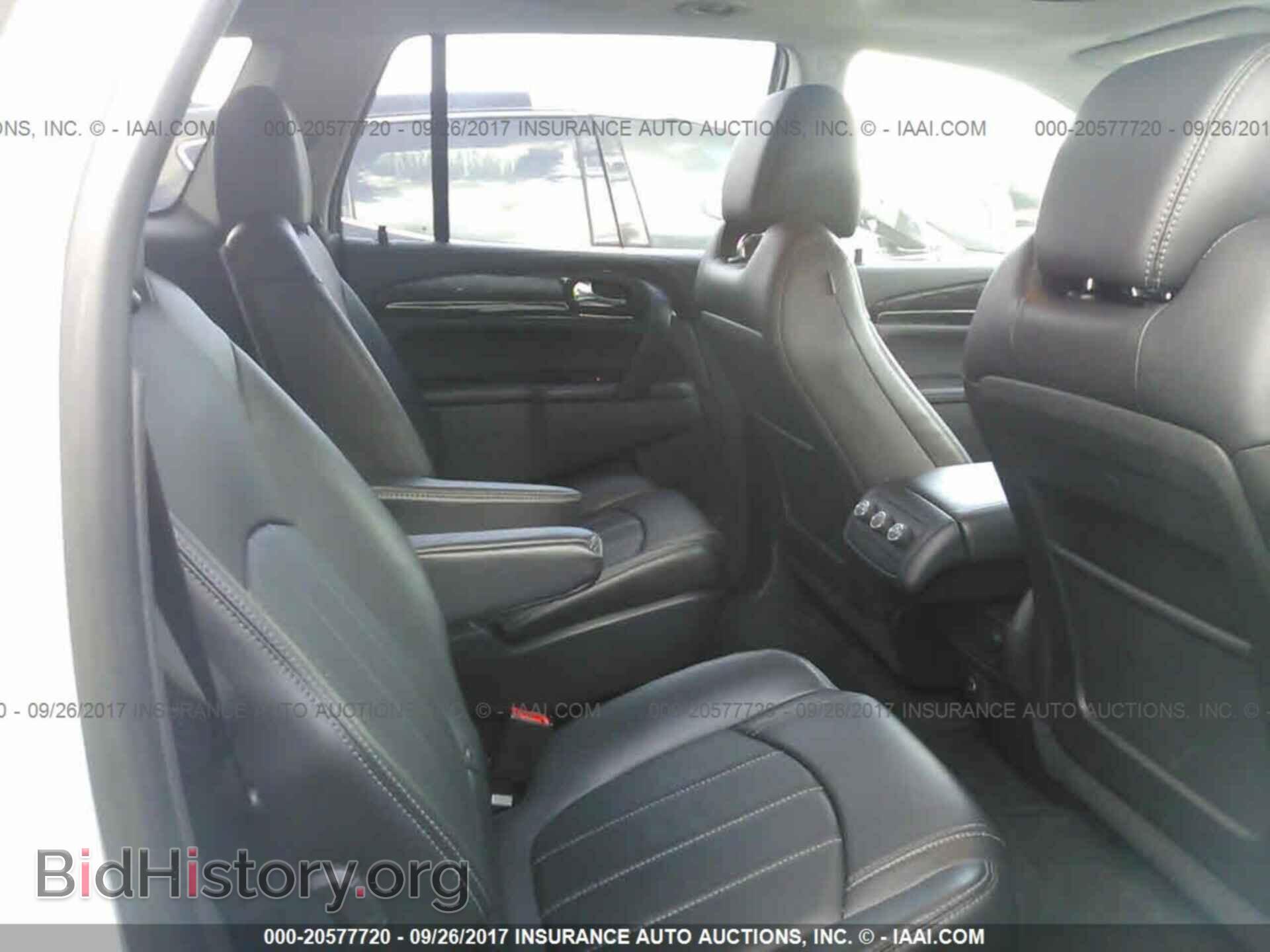 2017 Buick Enclave - VIN: 5GAKRBKD2HJ192569 - Photo 8