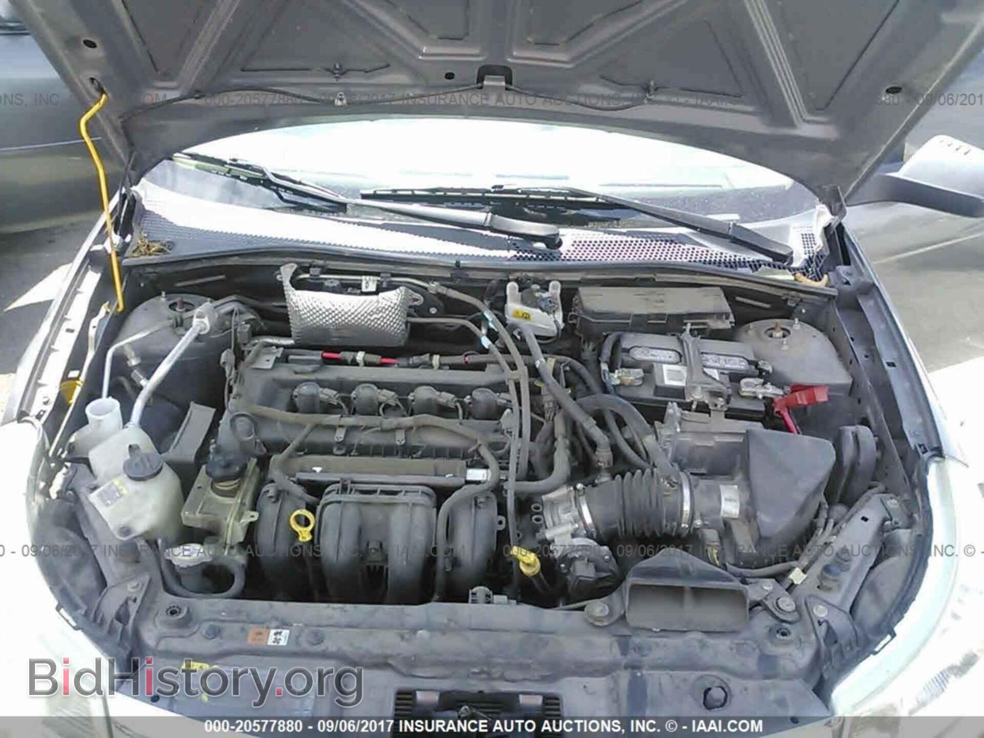 2011 Ford Focus - VIN: 1FAHP3FN6BW197362 - Фото 10