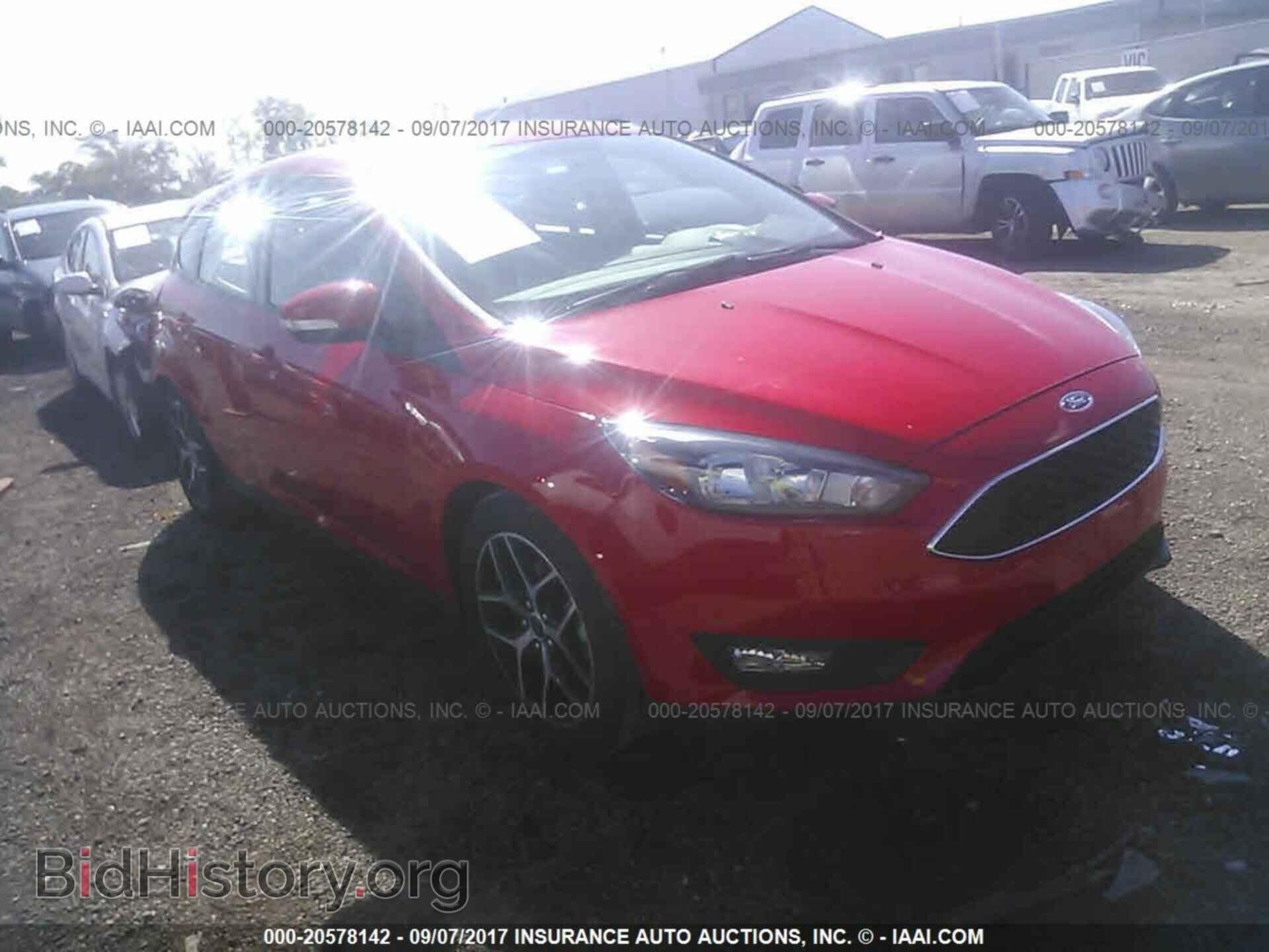 Photo 1FADP3M25HL276037 - Ford Focus 2017