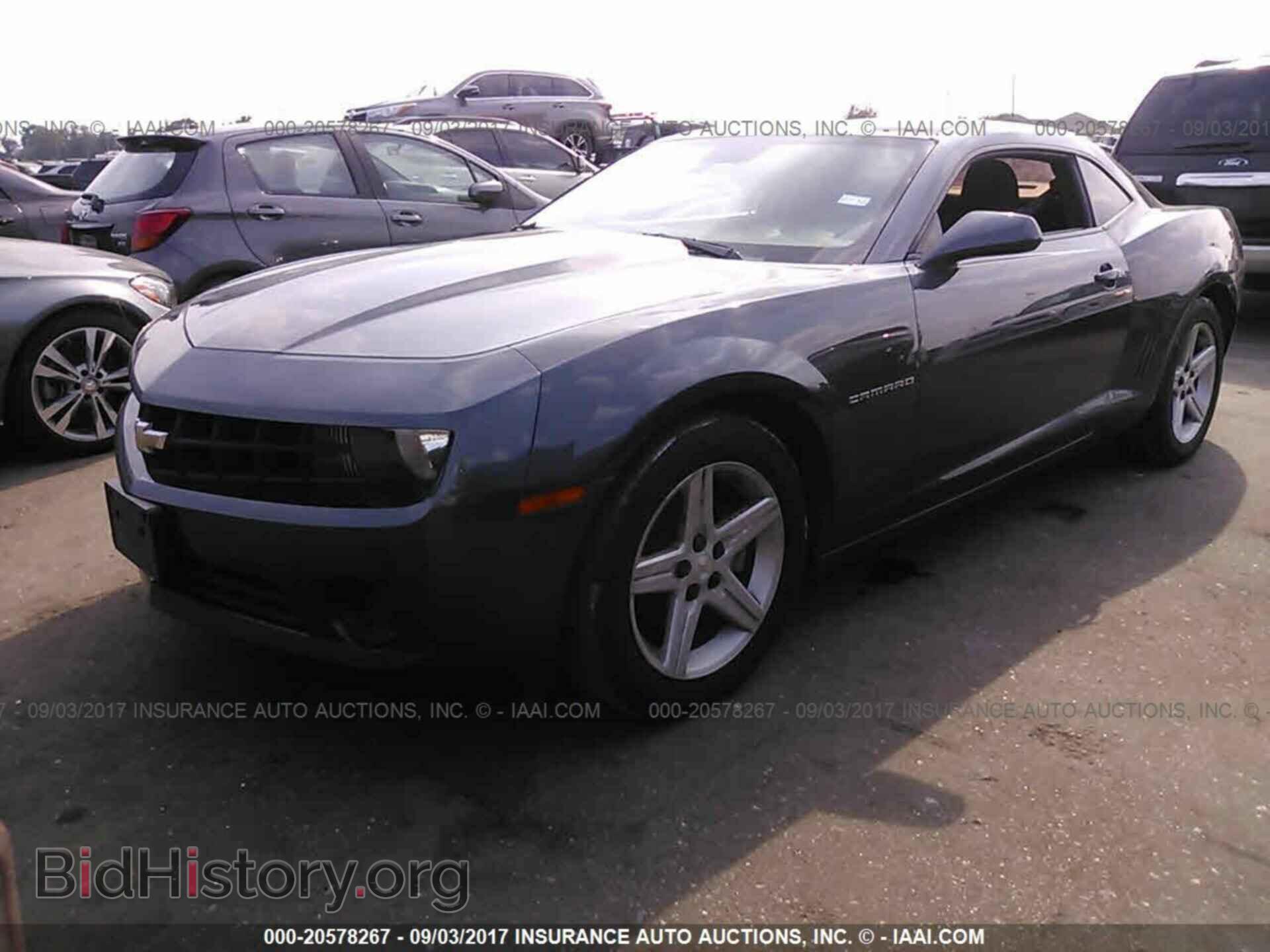 2011 Chevrolet Camaro - VIN: 2G1FE1ED3B9118445 - Фото 2