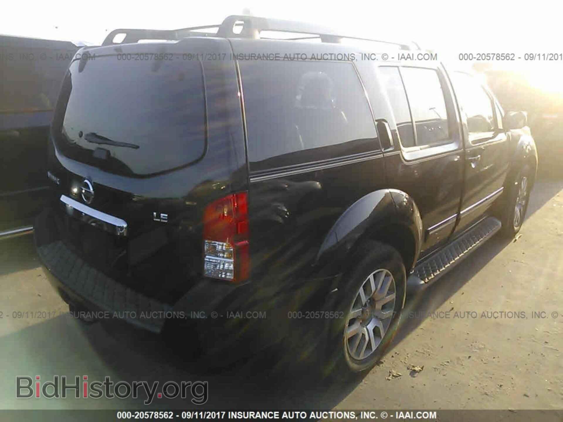 2011 Nissan Pathfinder - VIN: 5N1AR1NN5BC629030 - Фото 4