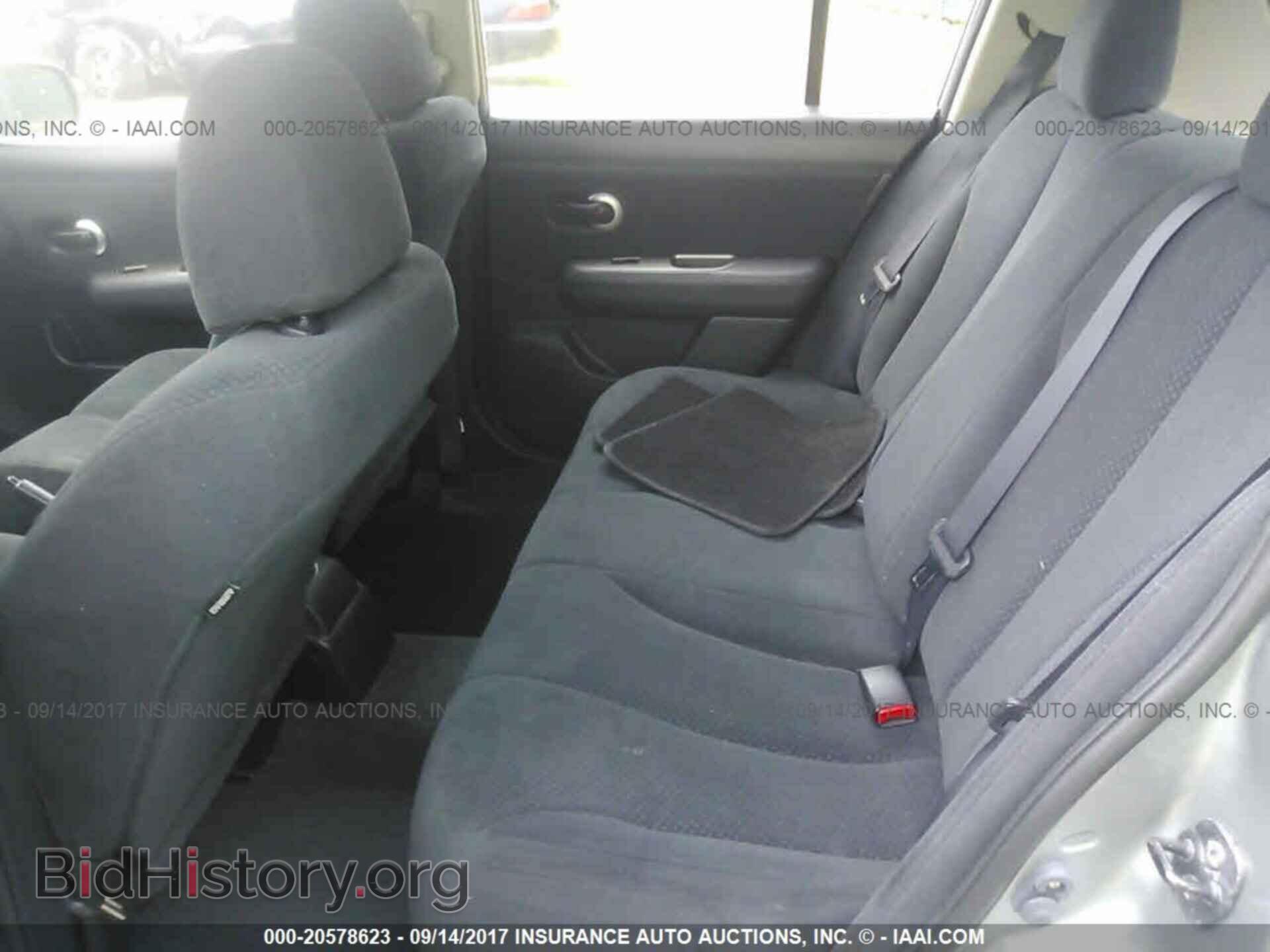 2011 Nissan Versa - VIN: 3N1BC1CP5BL415323 - Фото 8