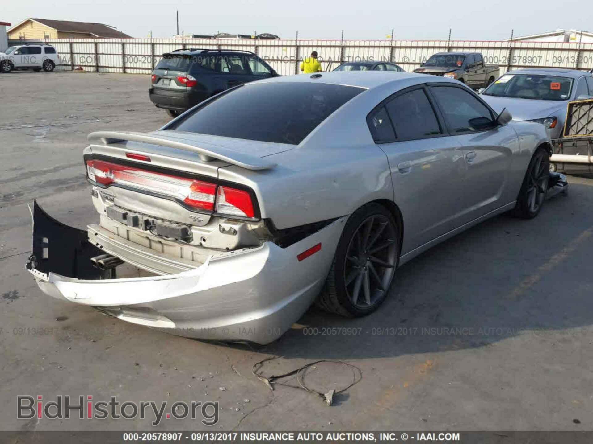 2012 Dodge Charger - VIN: 2C3CDXCT8CH122934 - Фото 4