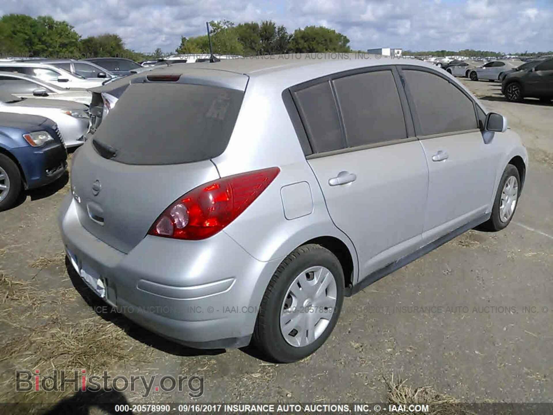 2011 Nissan Versa - VIN: 3N1BC1CP2BL476726 - Photo 4