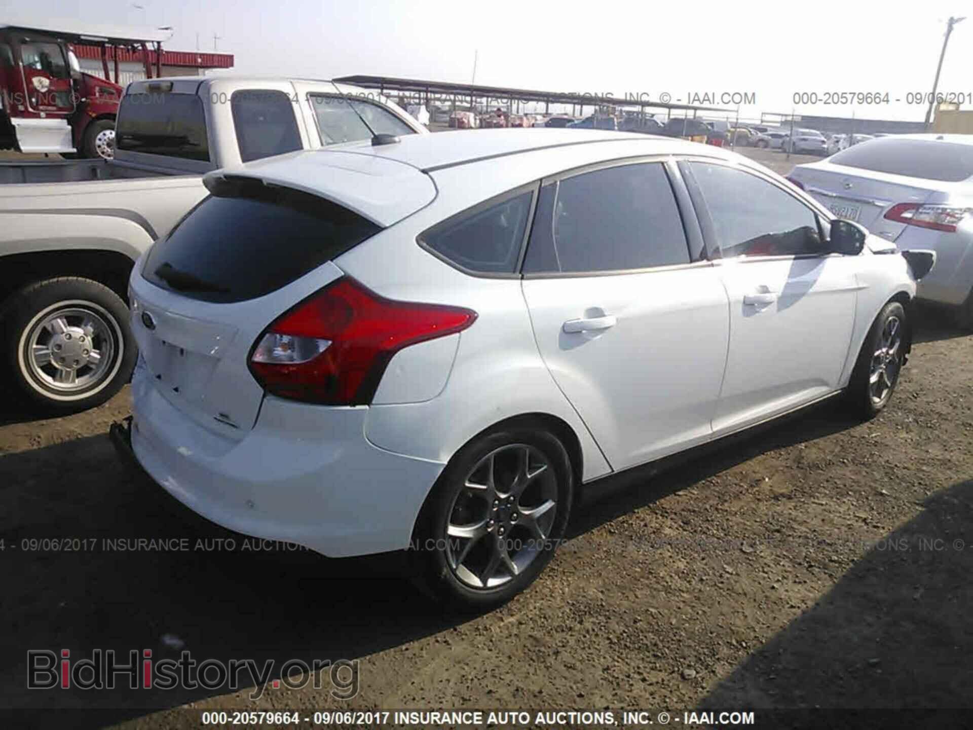 2014 Ford Focus - VIN: 1FADP3K28EL294465 - Фото 4