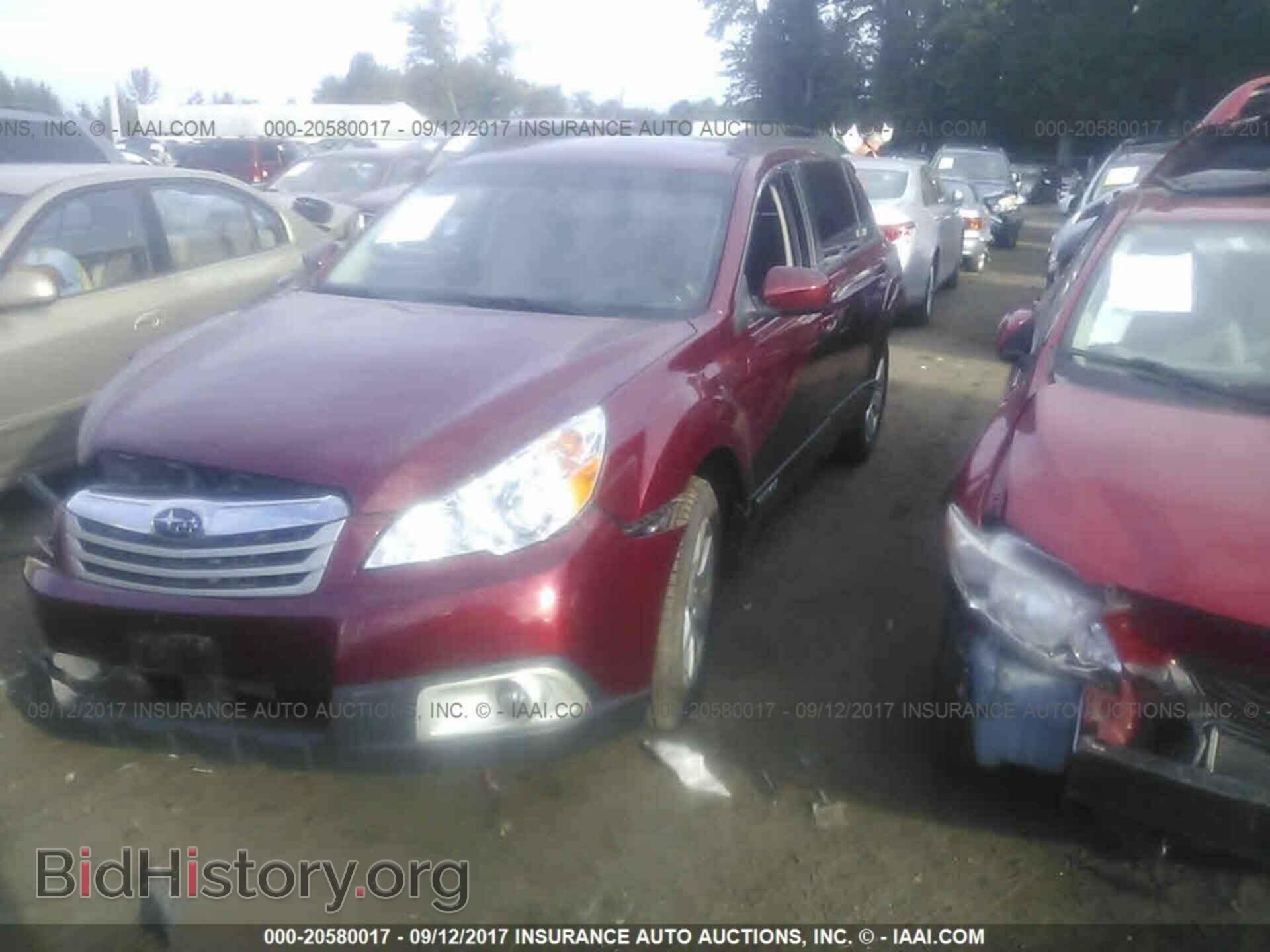 2012 Subaru Outback - VIN: 4S4BRBGC7C3246567 - Фото 2