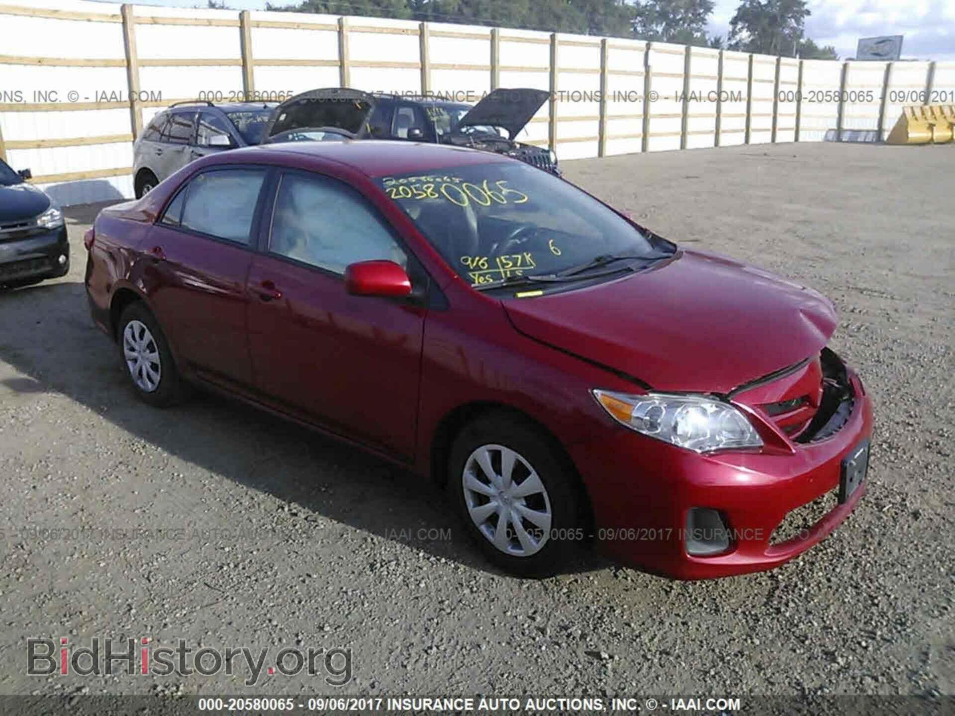 Photo 2T1BU4EE8BC610701 - Toyota Corolla 2011