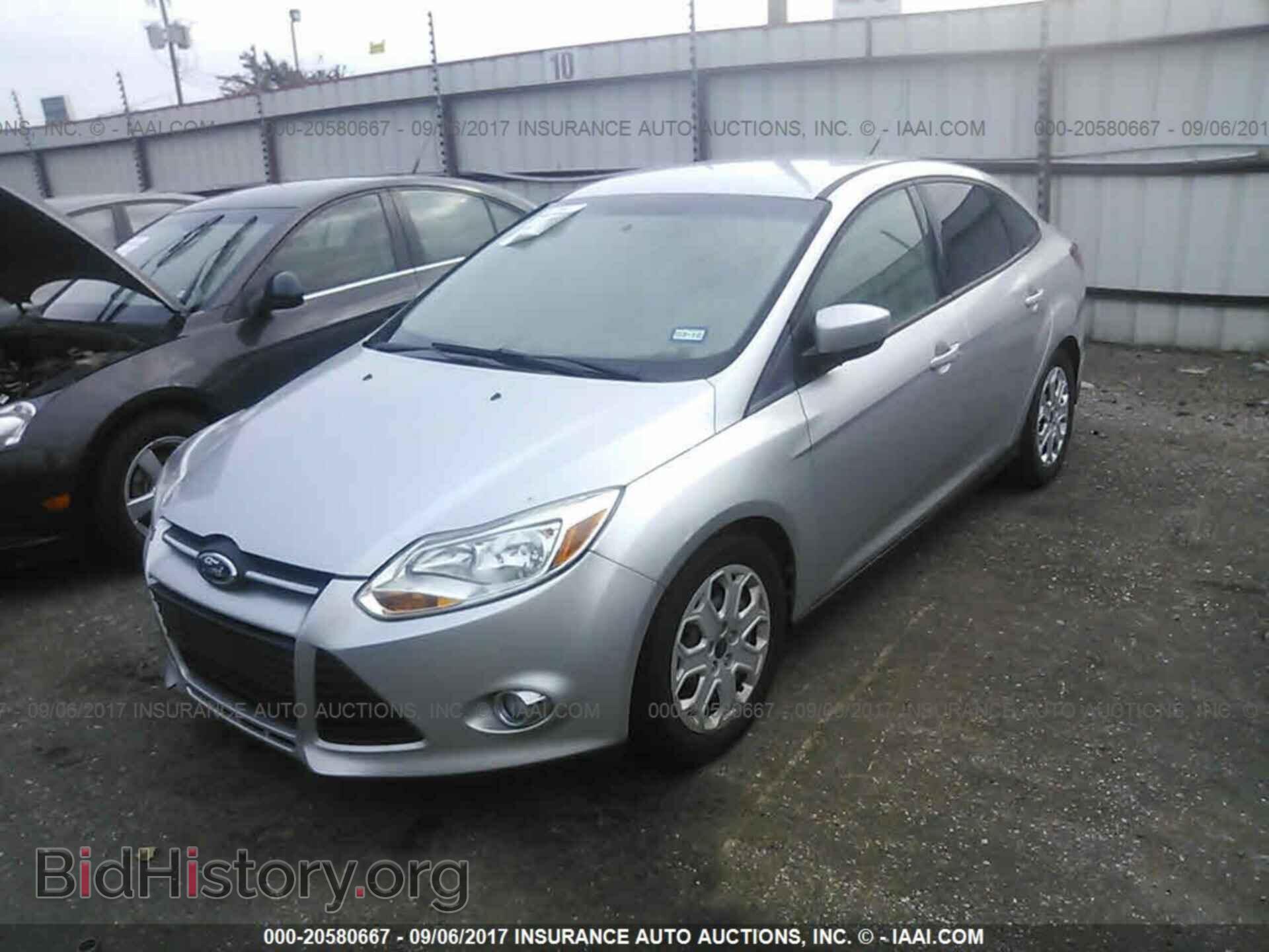 2012 Ford Focus - VIN: 1FAHP3F26CL291363 - Photo 2