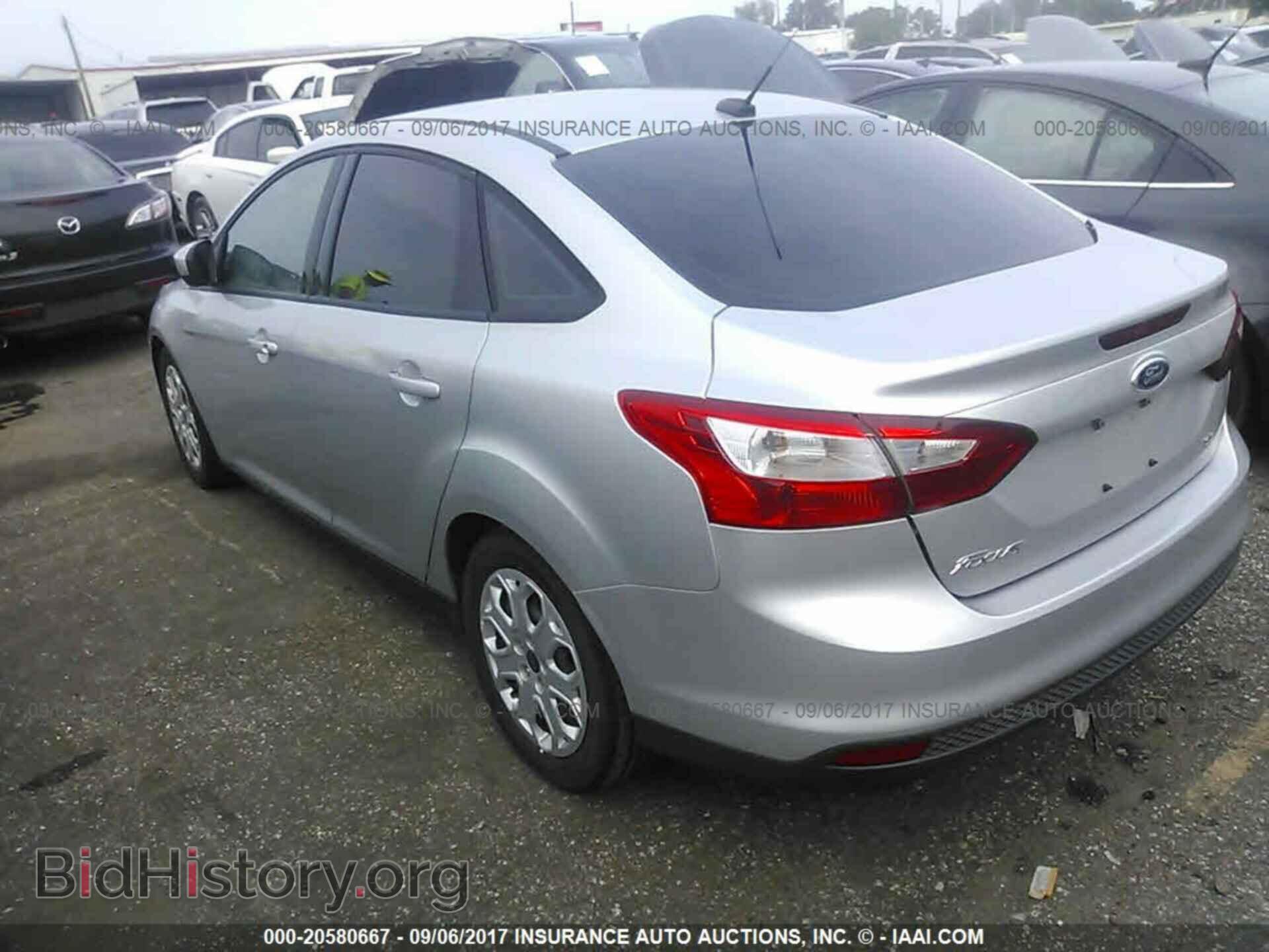 2012 Ford Focus - VIN: 1FAHP3F26CL291363 - Photo 3