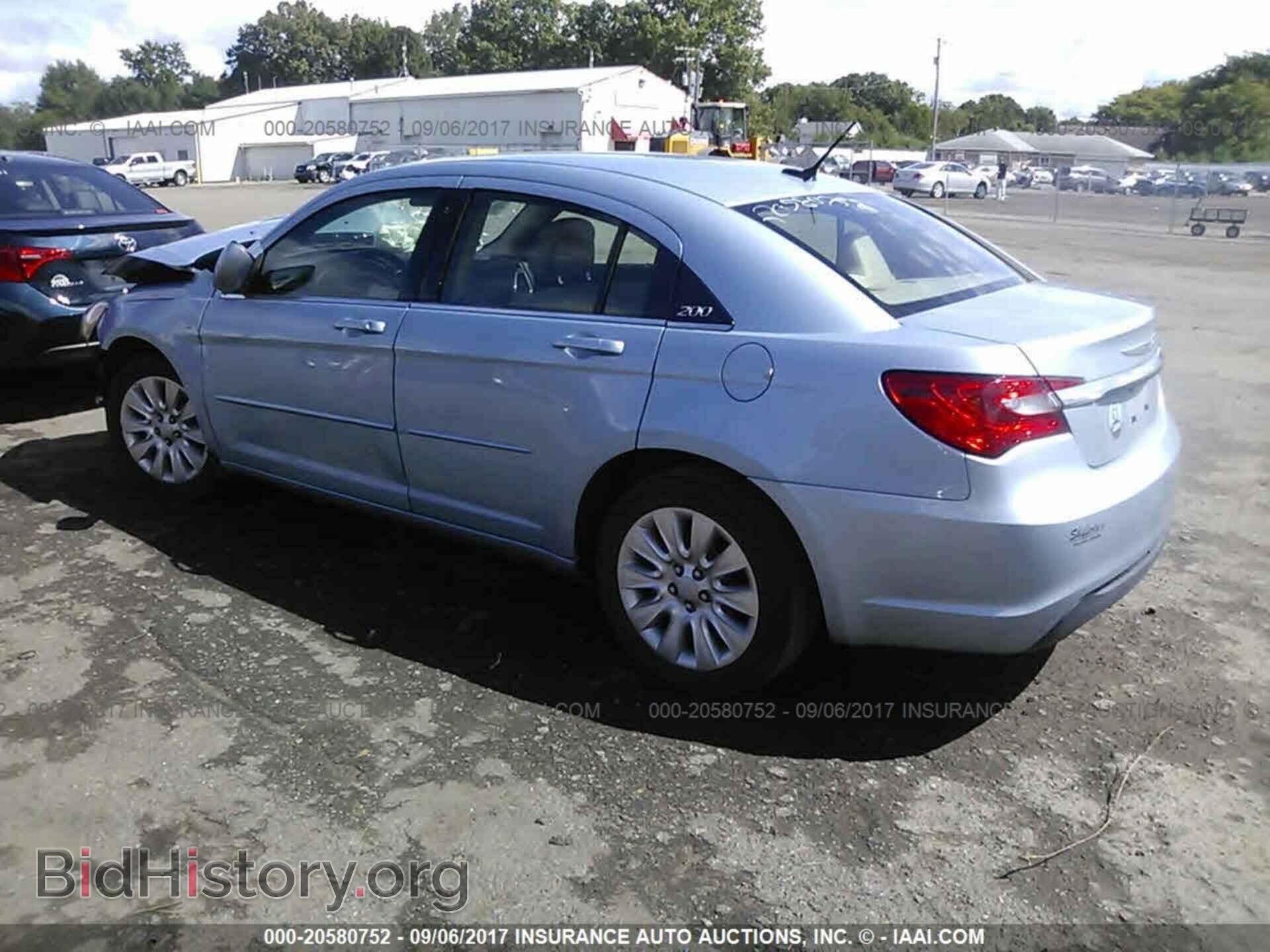 2013 Chrysler 200 - VIN: 1C3CCBAB6DN614483 - Фото 3