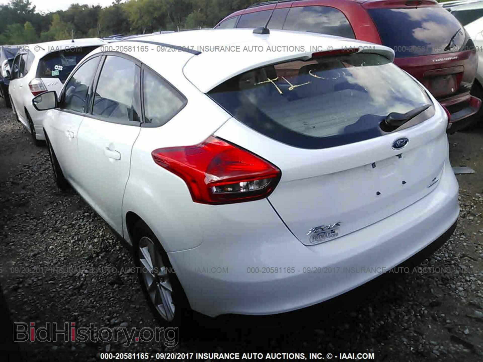 2016 Ford Focus - VIN: 1FADP3K20GL406856 - Фото 3