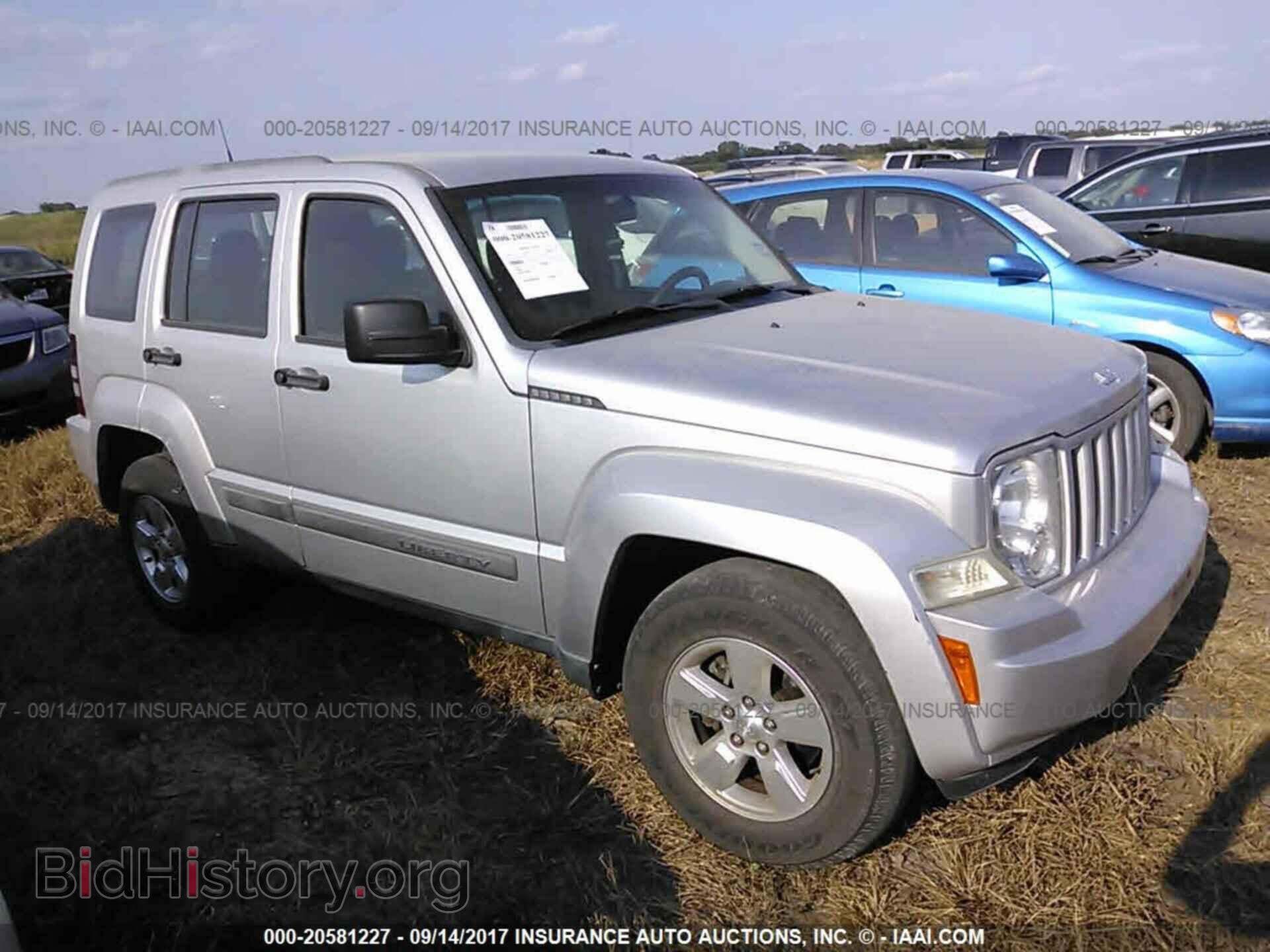 Фотография 1J4PP2GK4BW547103 - Jeep Liberty 2011