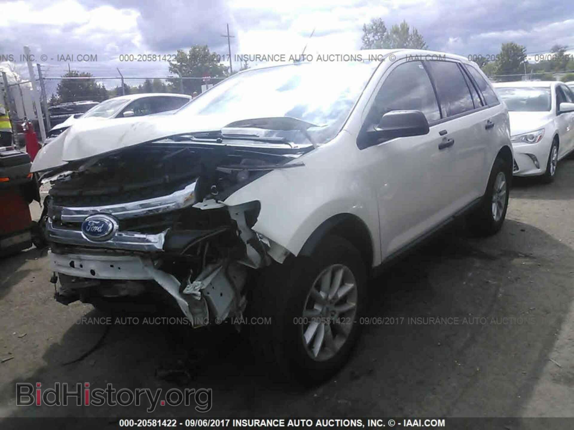 2013 Ford Edge - VIN: 2FMDK3GCXDBB90063 - Photo 2