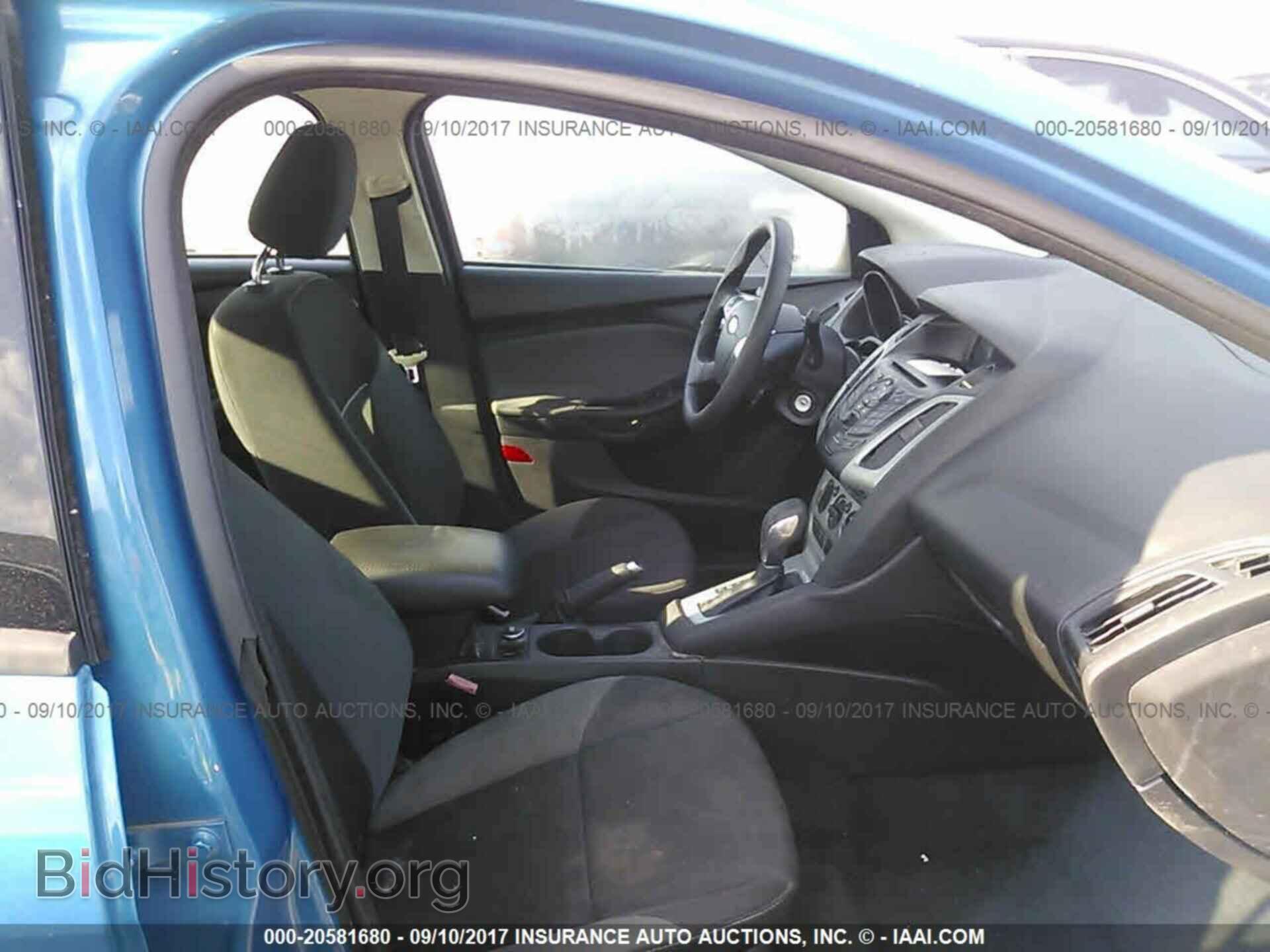 2012 Ford Focus - VIN: 1FAHP3F24CL370868 - Photo 5