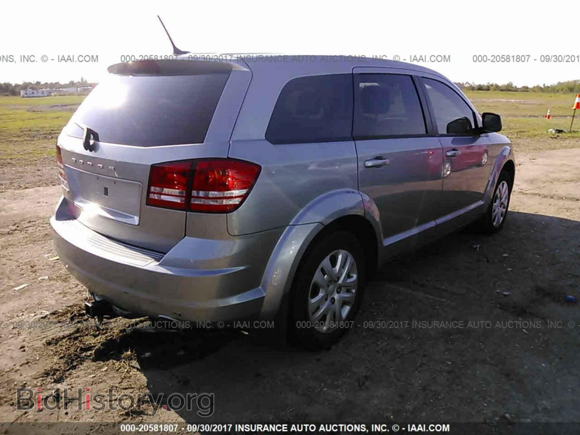 2015 Dodge Journey - VIN: 3C4PDCAB4FT688357 - Photo 4