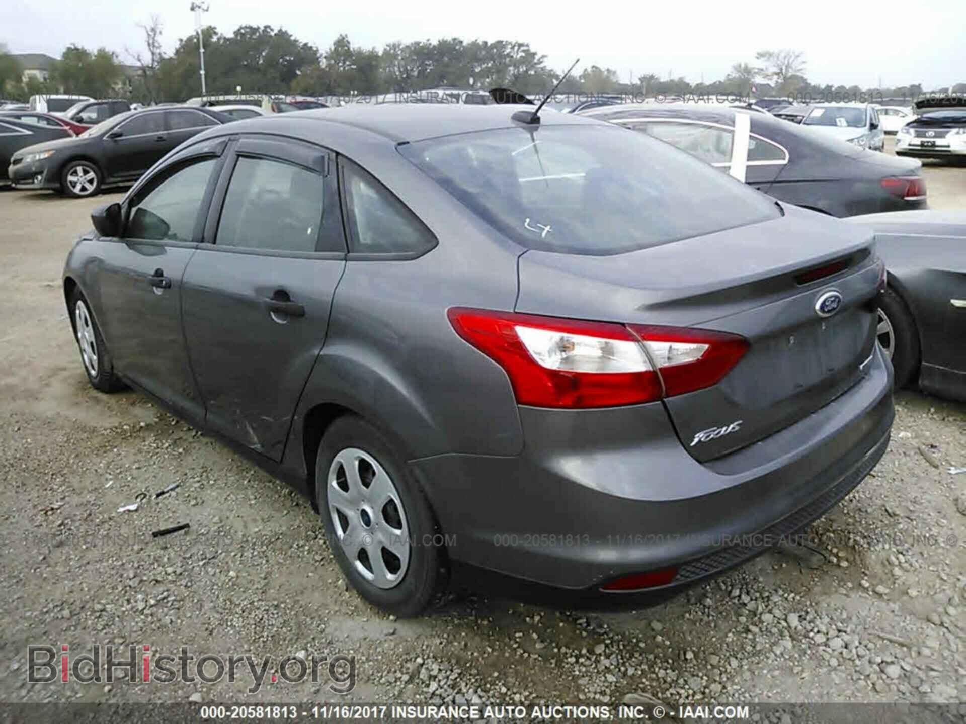 2013 Ford Focus - VIN: 1FADP3E20DL151102 - Photo 3