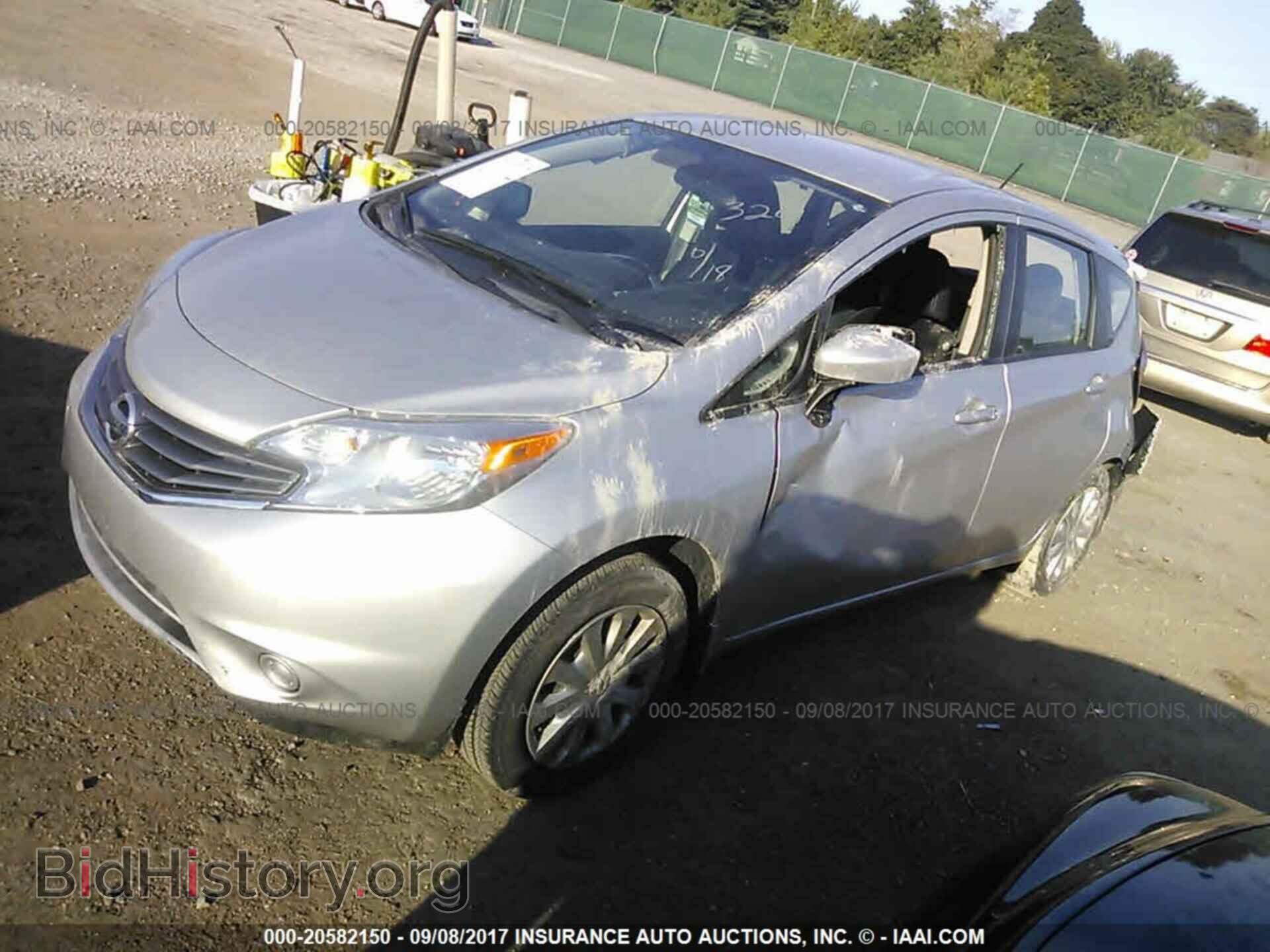 2015 Nissan Versa note - VIN: 3N1CE2CP7FL443201 - Фото 2