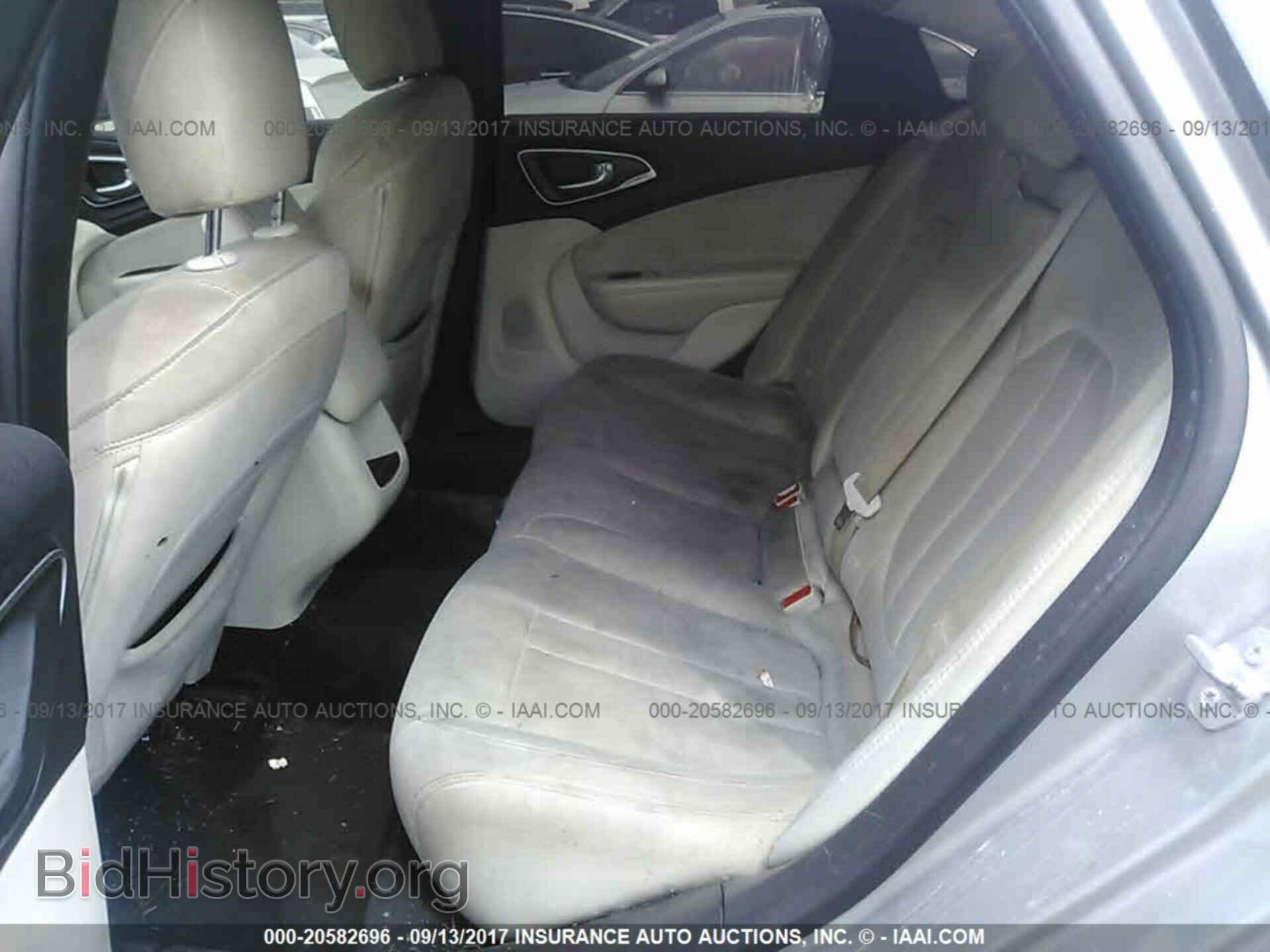 2015 Chrysler 200 - VIN: 1C3CCCAB1FN699807 - Photo 8