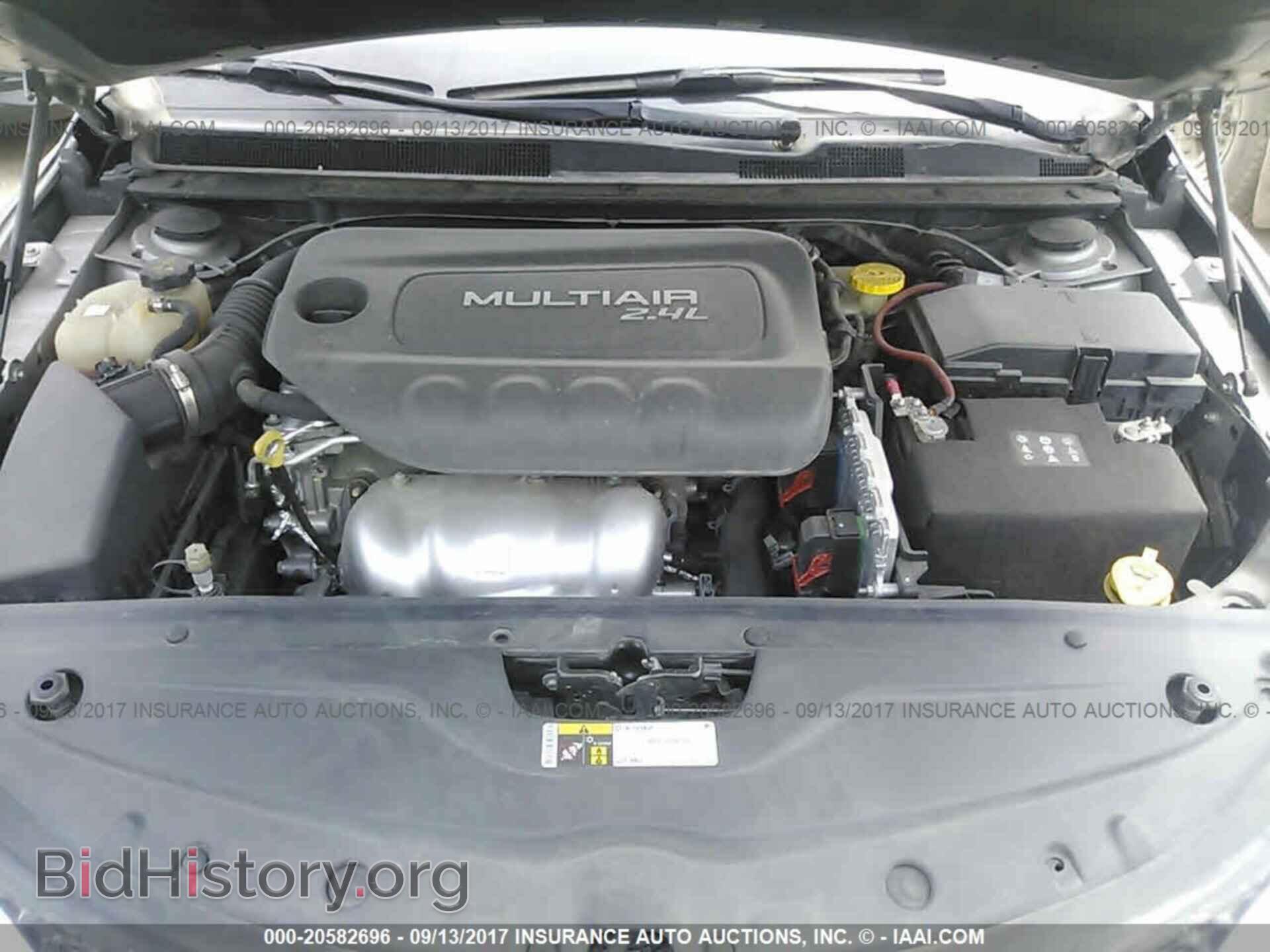 2015 Chrysler 200 - VIN: 1C3CCCAB1FN699807 - Photo 10