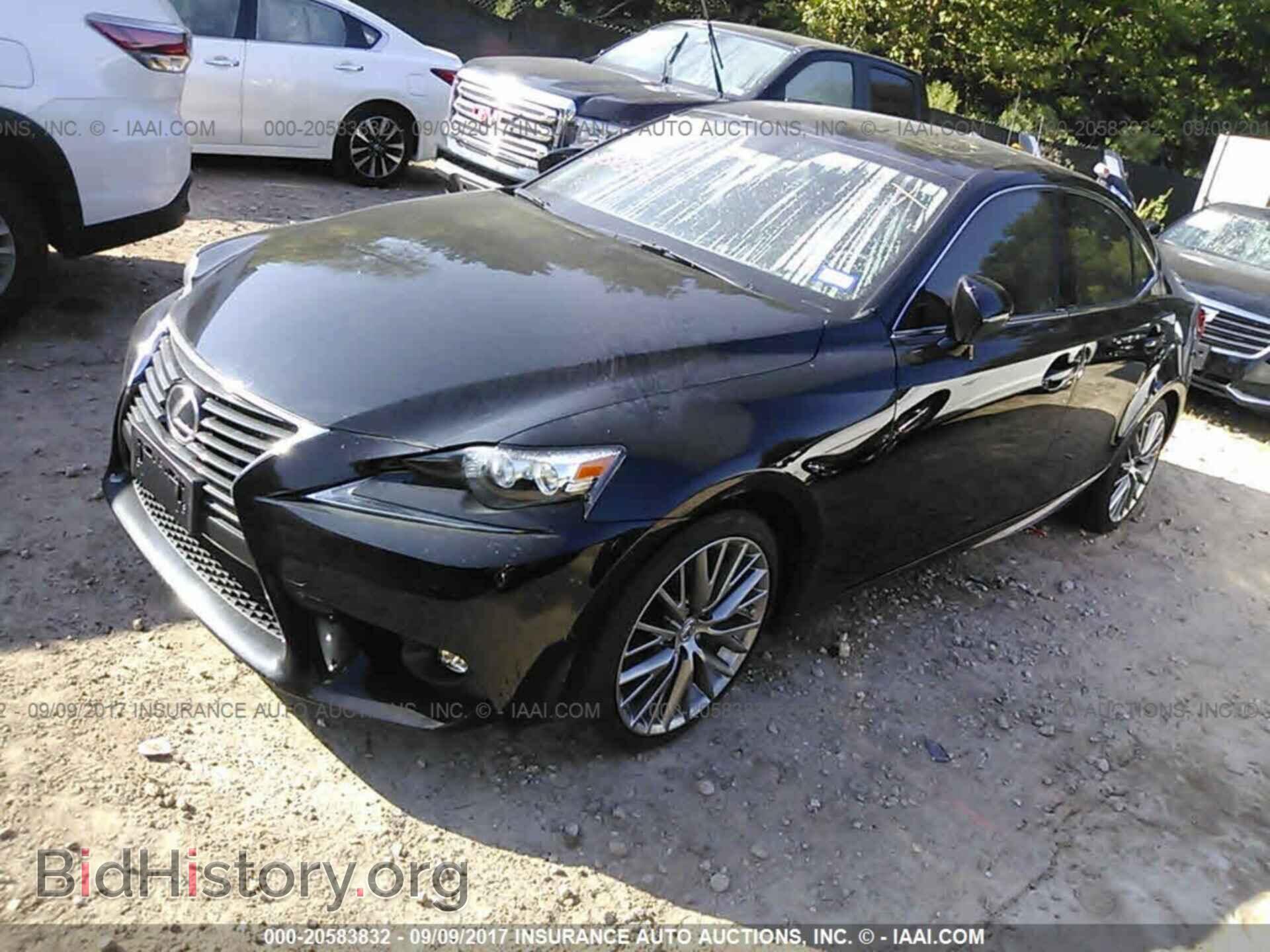 2016 Lexus Is - VIN: JTHBA1D27G5003643 - Photo 2