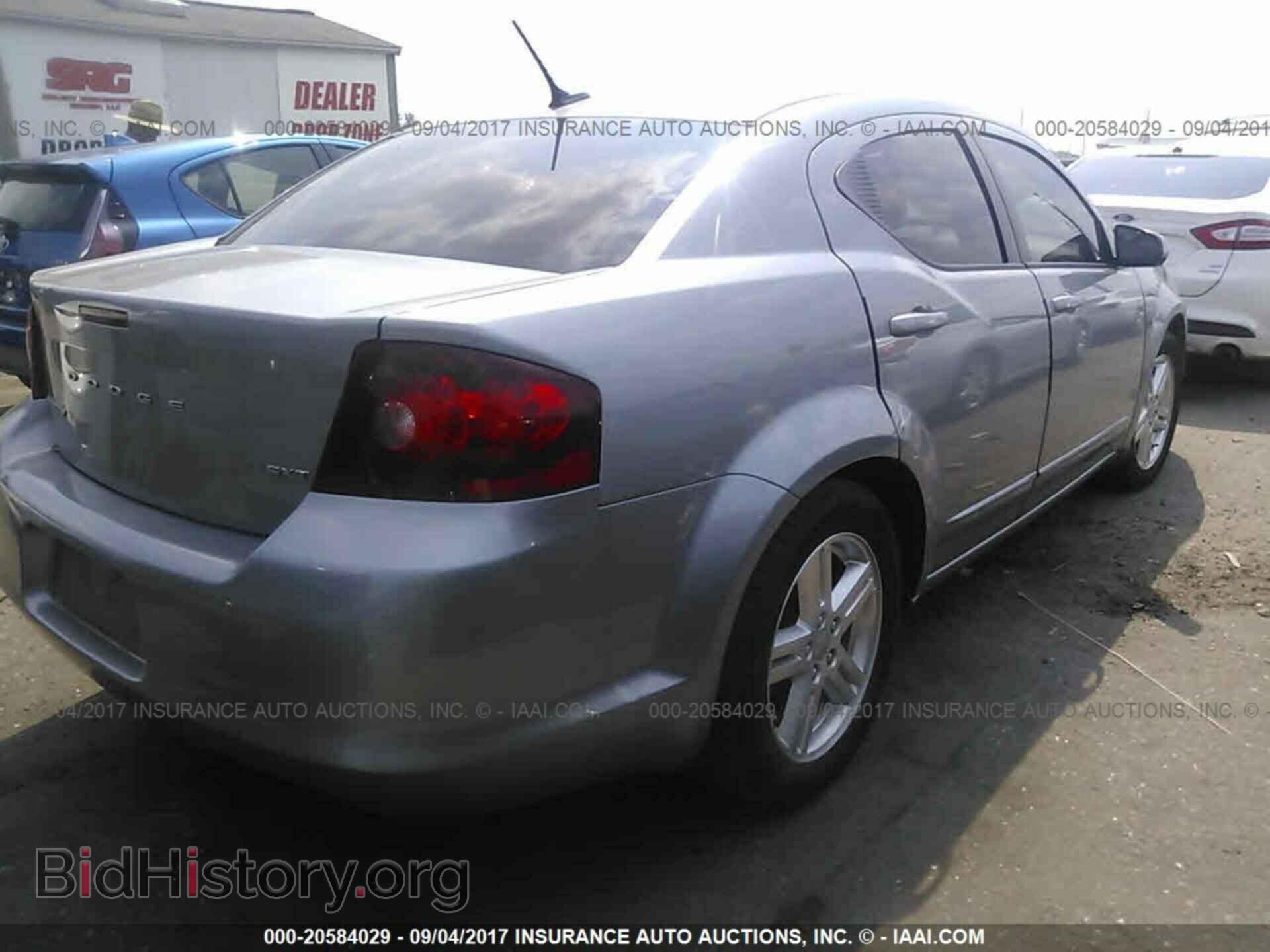 2013 Dodge Avenger - VIN: 1C3CDZCB4DN590686 - Фото 4