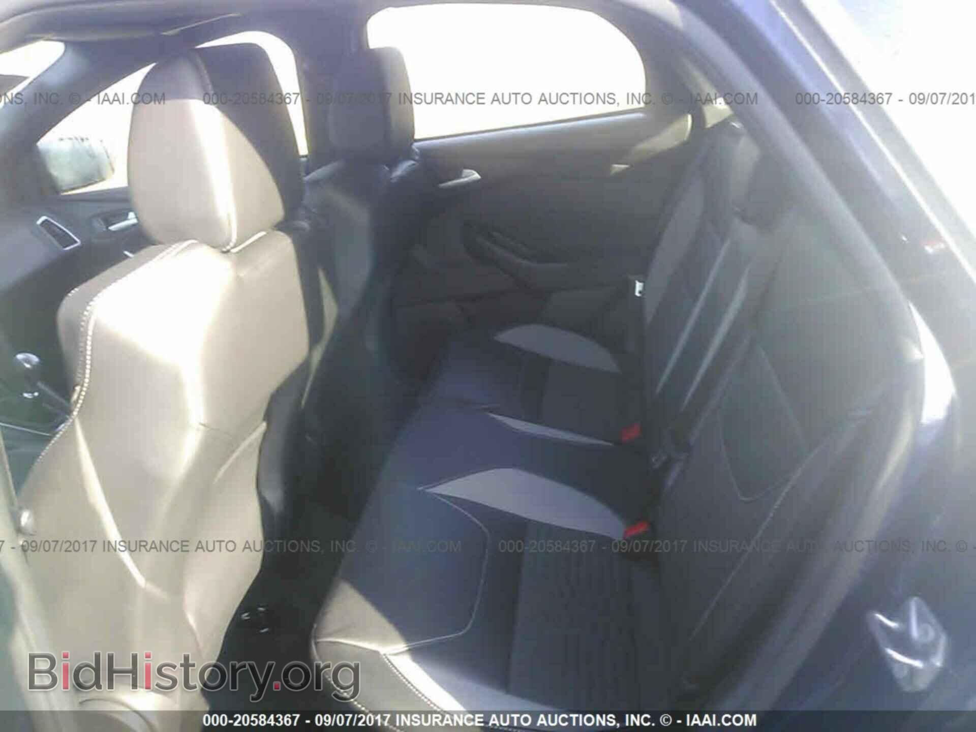 2017 Ford Focus - VIN: 1FADP3L9XHL252461 - Photo 8
