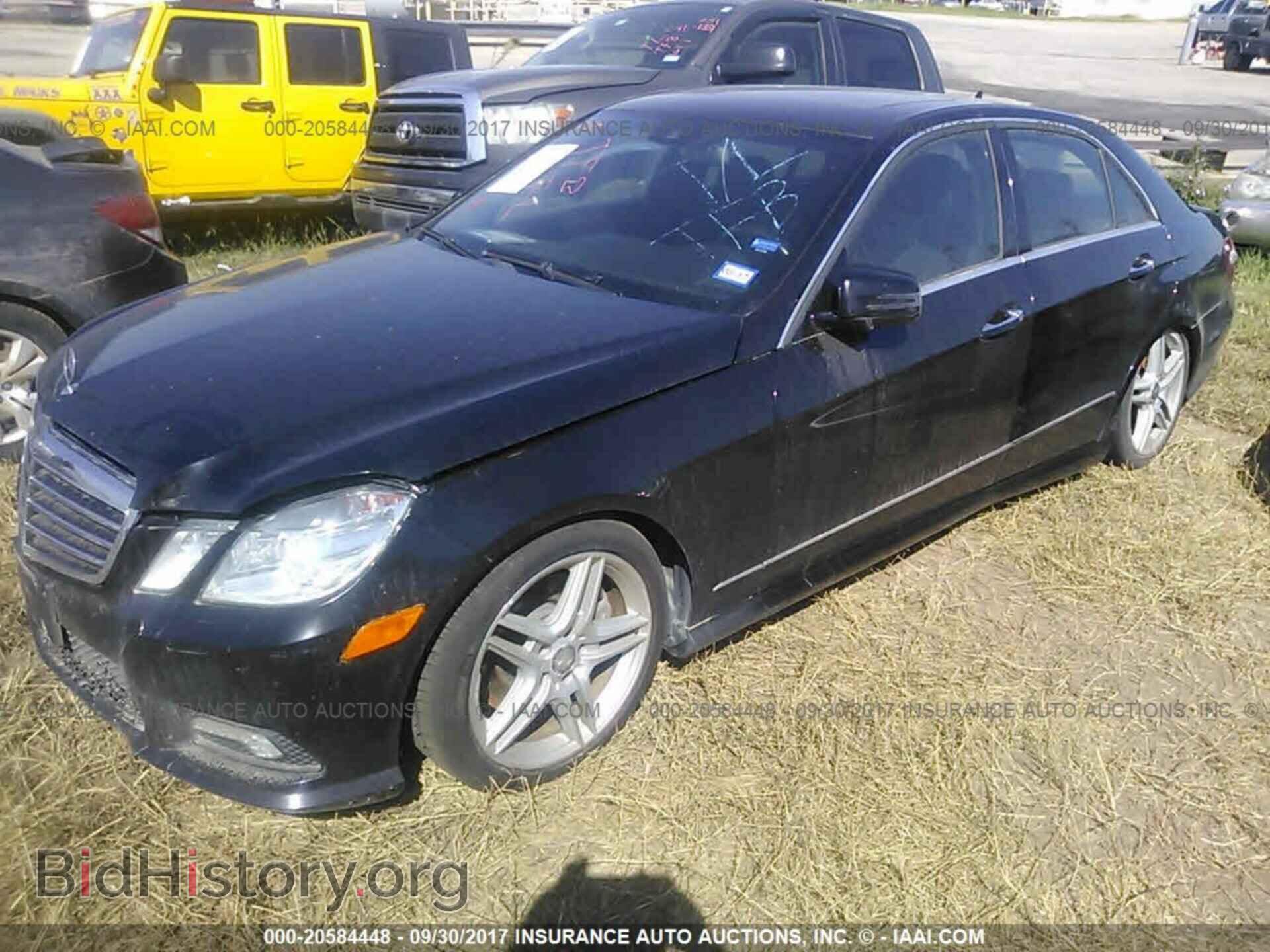 2011 Mercedes-benz E - VIN: WDDHF7CB2BA310919 - Photo 2