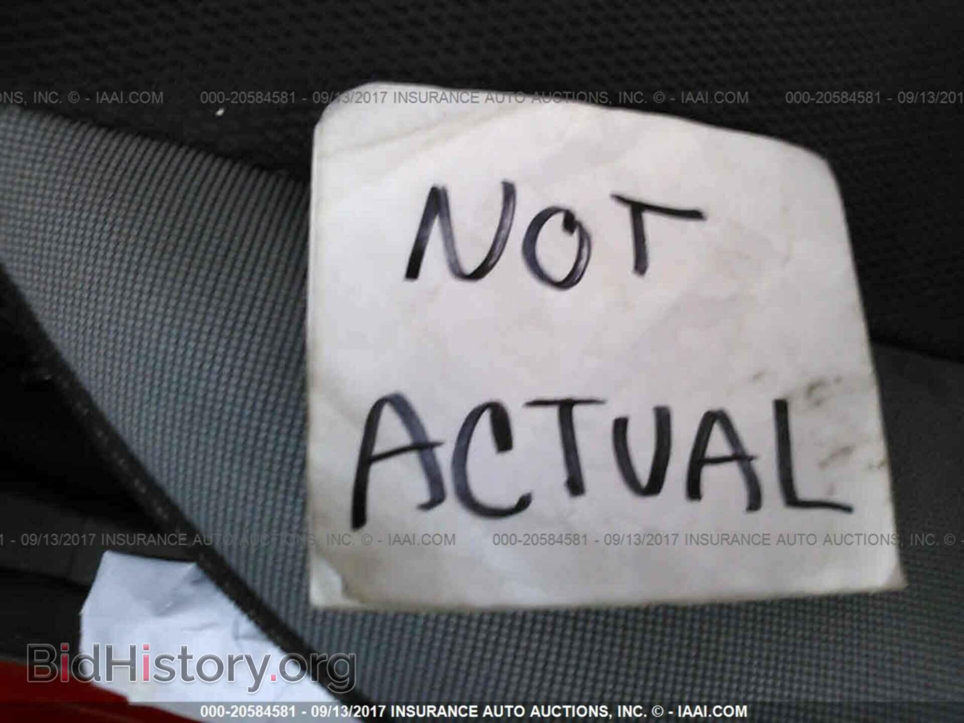 2012 Ford Focus - VIN: 1FAHP3F28CL466115 - Photo 7