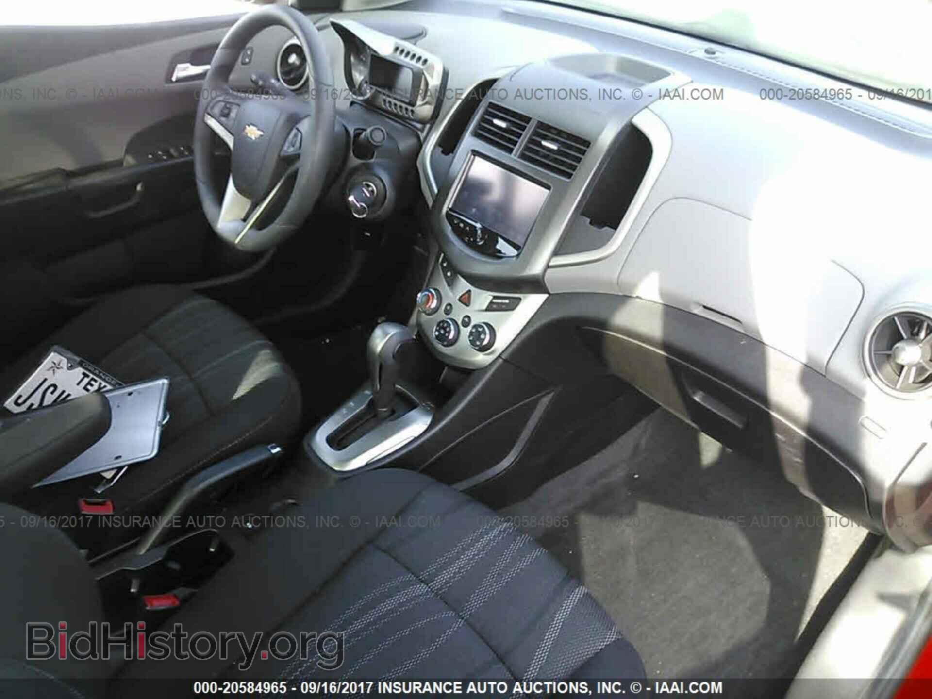 2015 Chevrolet Sonic - VIN: 1G1JC5SH3F4176952 - Фото 5