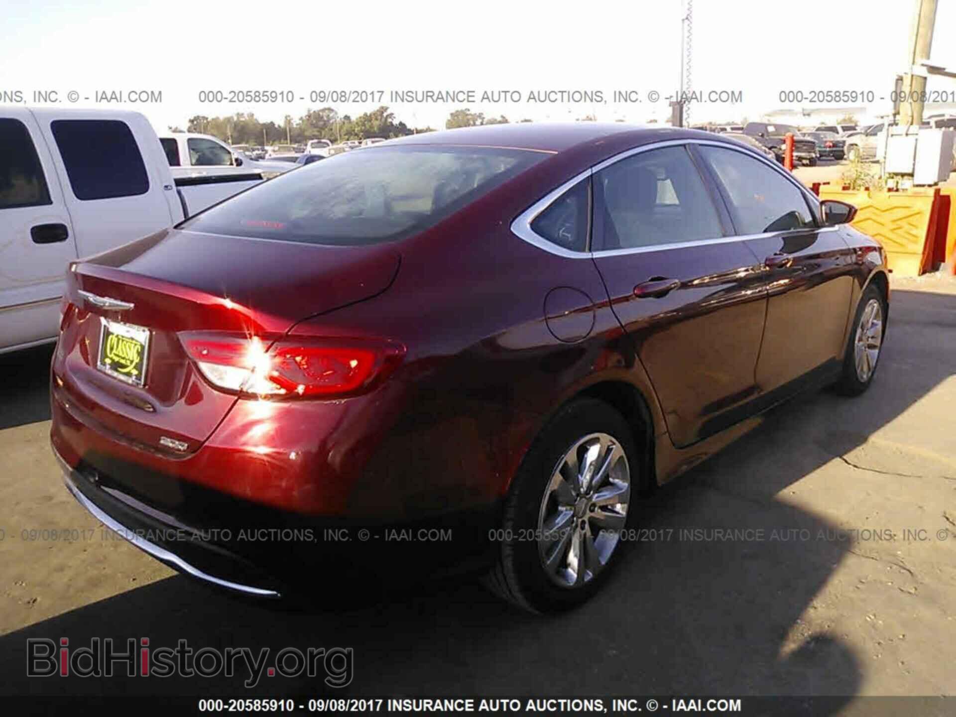2016 Chrysler 200 - VIN: 1C3CCCAB6GN149066 - Photo 4