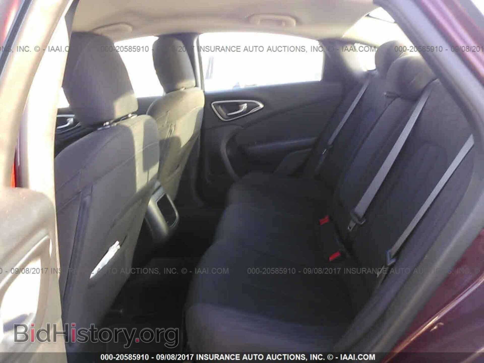 2016 Chrysler 200 - VIN: 1C3CCCAB6GN149066 - Photo 8
