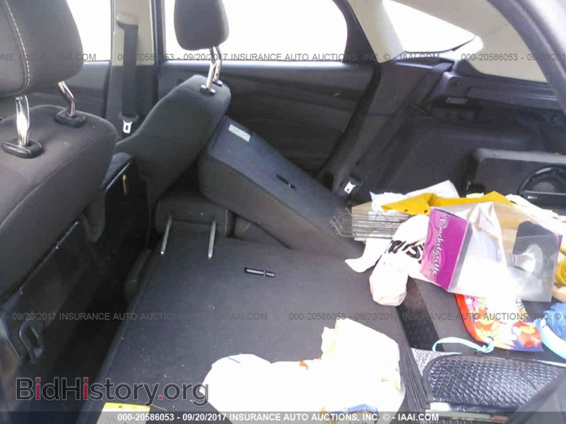 2012 Ford Focus - VIN: 1FAHP3N25CL284325 - Photo 8