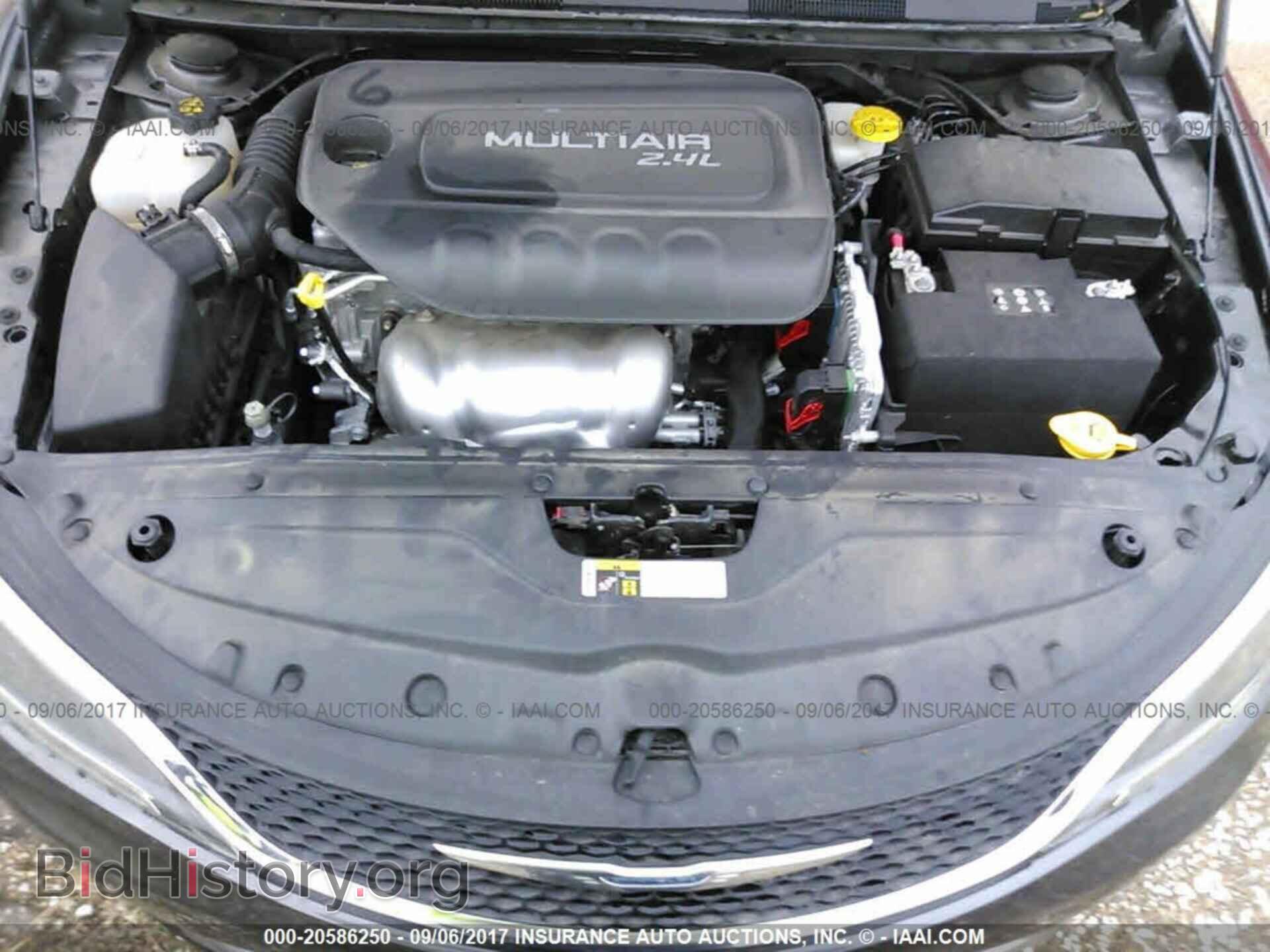 2016 Chrysler 200 - VIN: 1C3CCCABXGN119679 - Photo 10