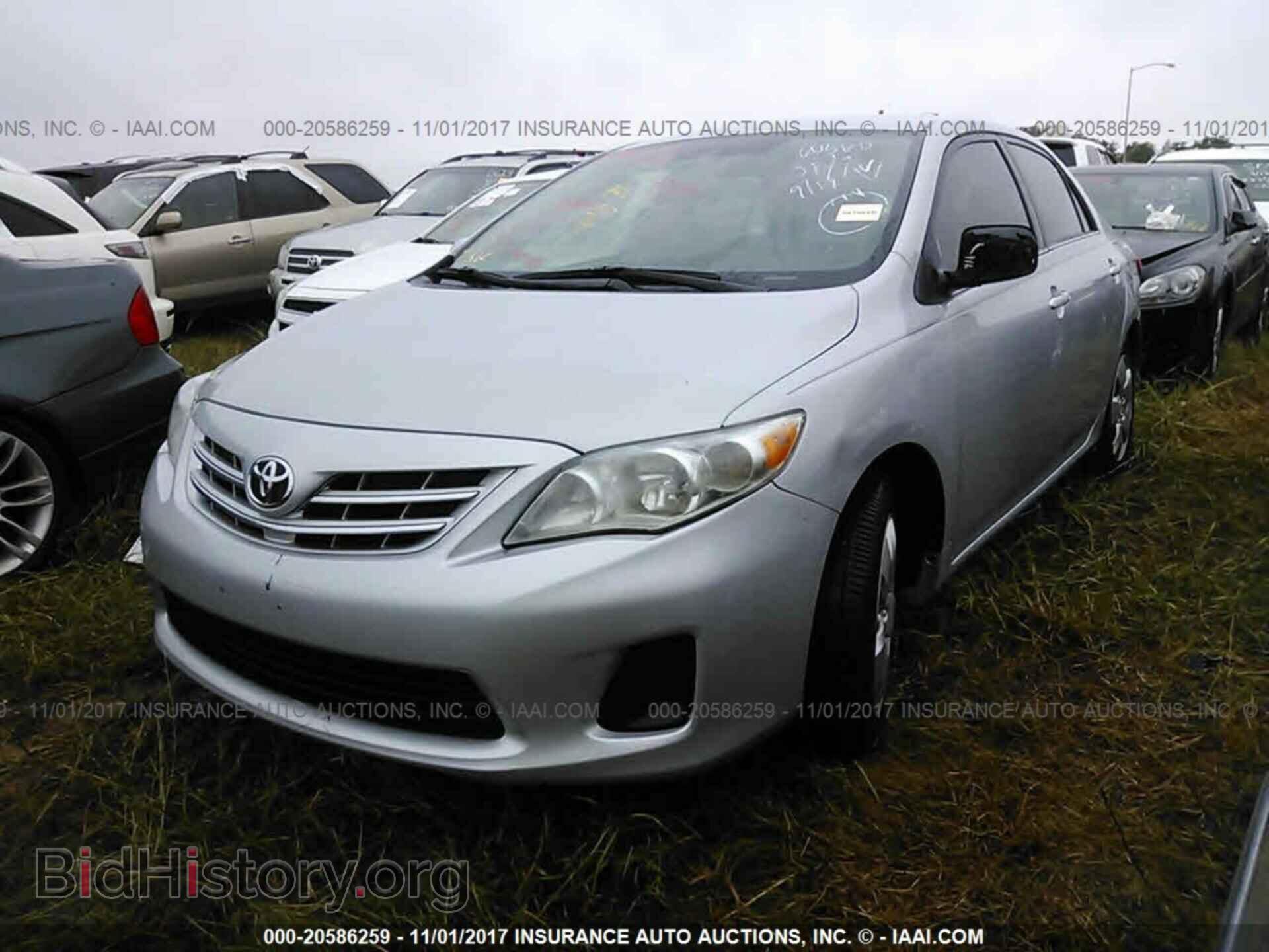 2013 Toyota Corolla - VIN: 2T1BU4EE7DC979214 - Фото 2