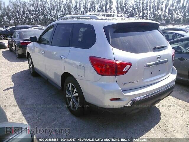 2017 Nissan Pathfinder - VIN: 5N1DR2MN8HC906539 - Фото 3