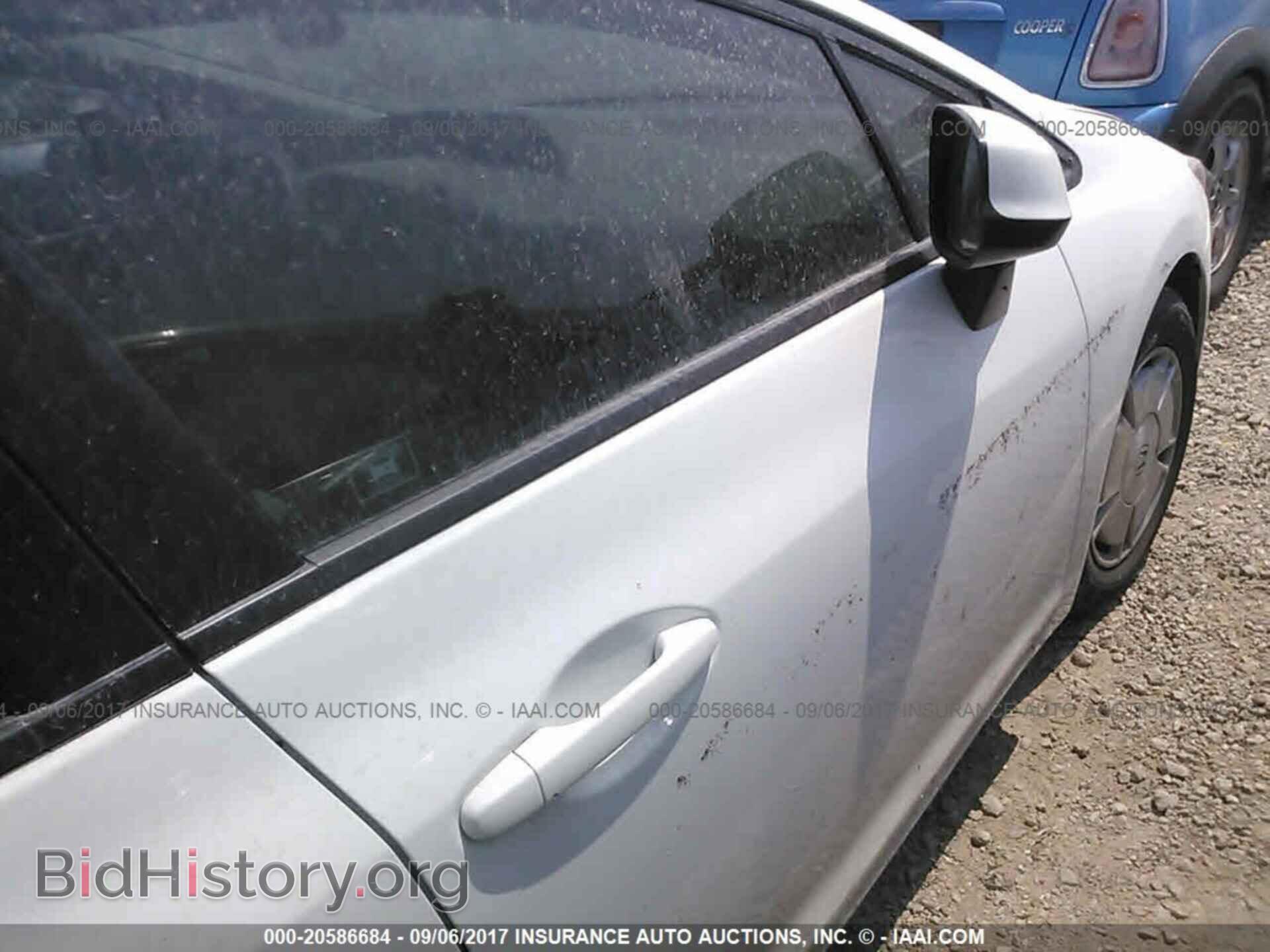 2012 Honda Civic - VIN: 2HGFB2F60CH315863 - Photo 6