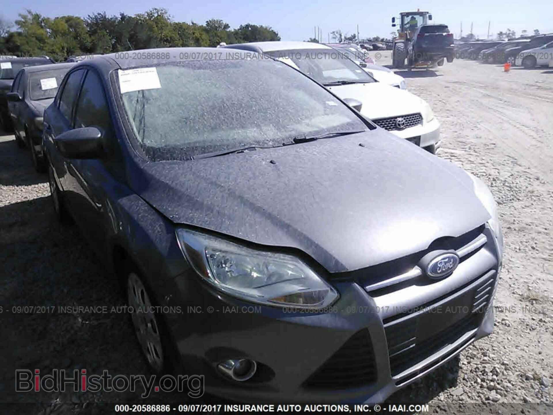 Photo 1FAHP3F21CL169932 - Ford Focus 2012