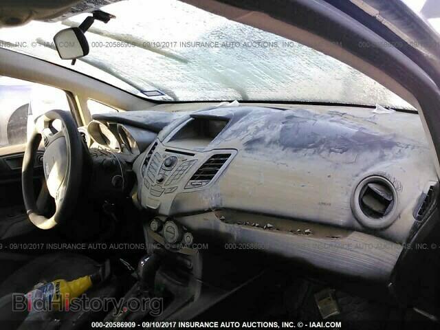 2012 Ford Fiesta - VIN: 3FADP4EJ2CM120945 - Photo 5