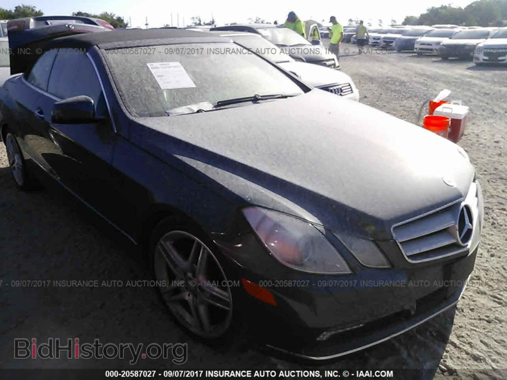 Photo WDDKK5GF3BF081527 - Mercedes-benz E 2011